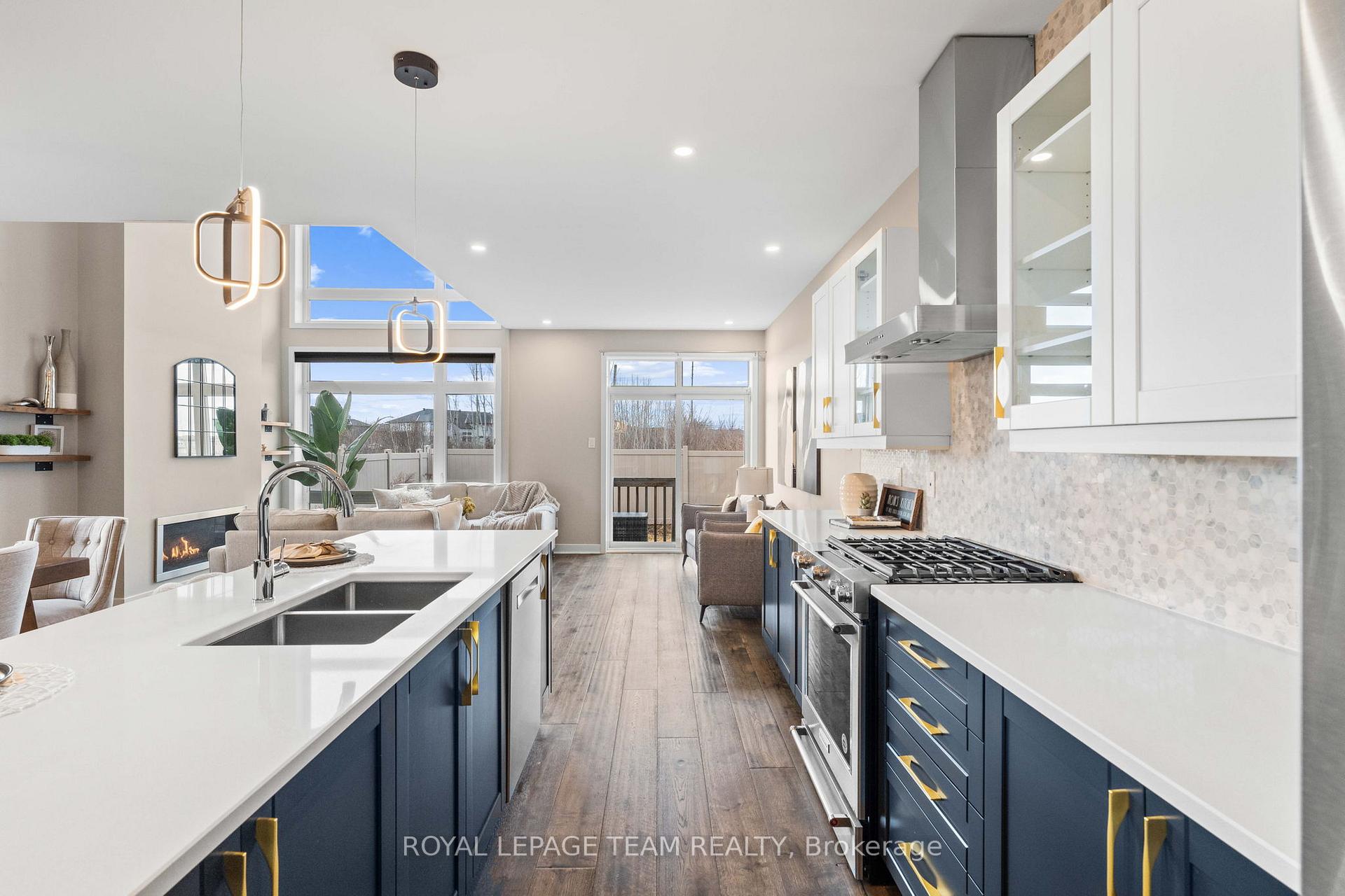 Photo 7 of 210 Taurus Place, Ottawa, Riverside South/Gloucester Glen — HOMEH