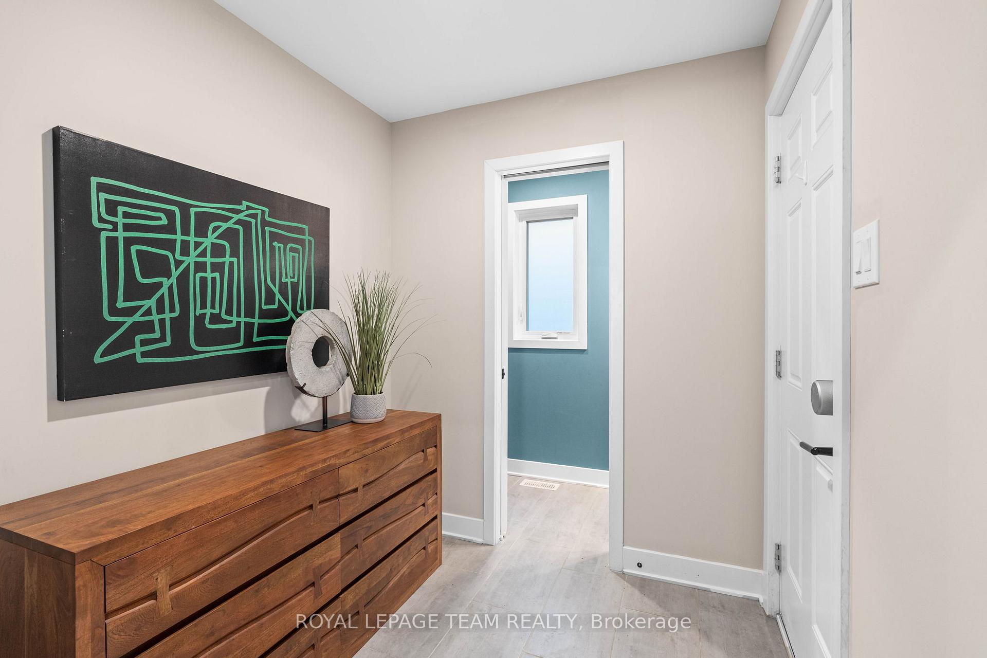 Photo 19 of 210 Taurus Place, Ottawa, Riverside South/Gloucester Glen — HOMEH