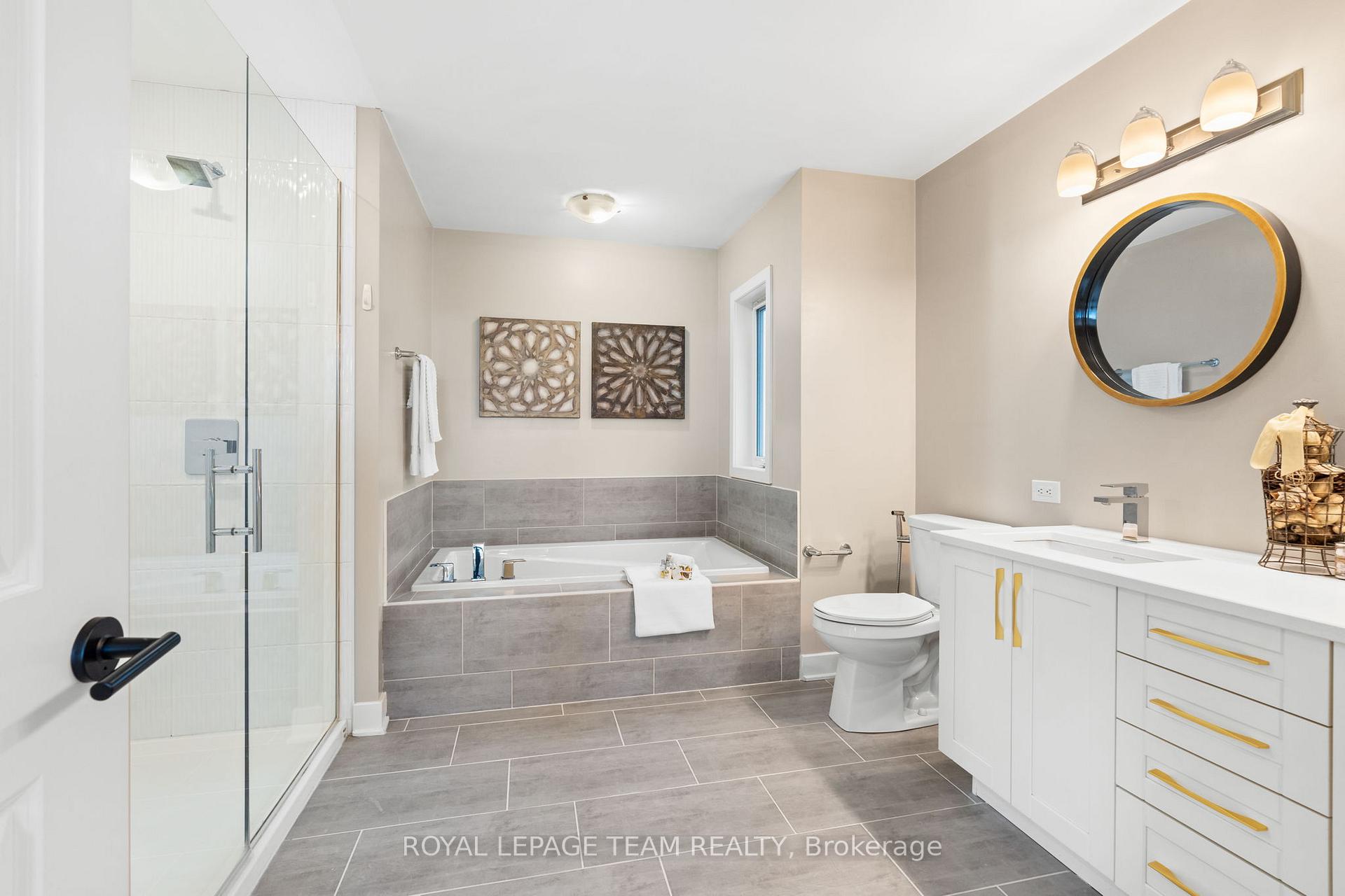Photo 23 of 210 Taurus Place, Ottawa, Riverside South/Gloucester Glen — HOMEH