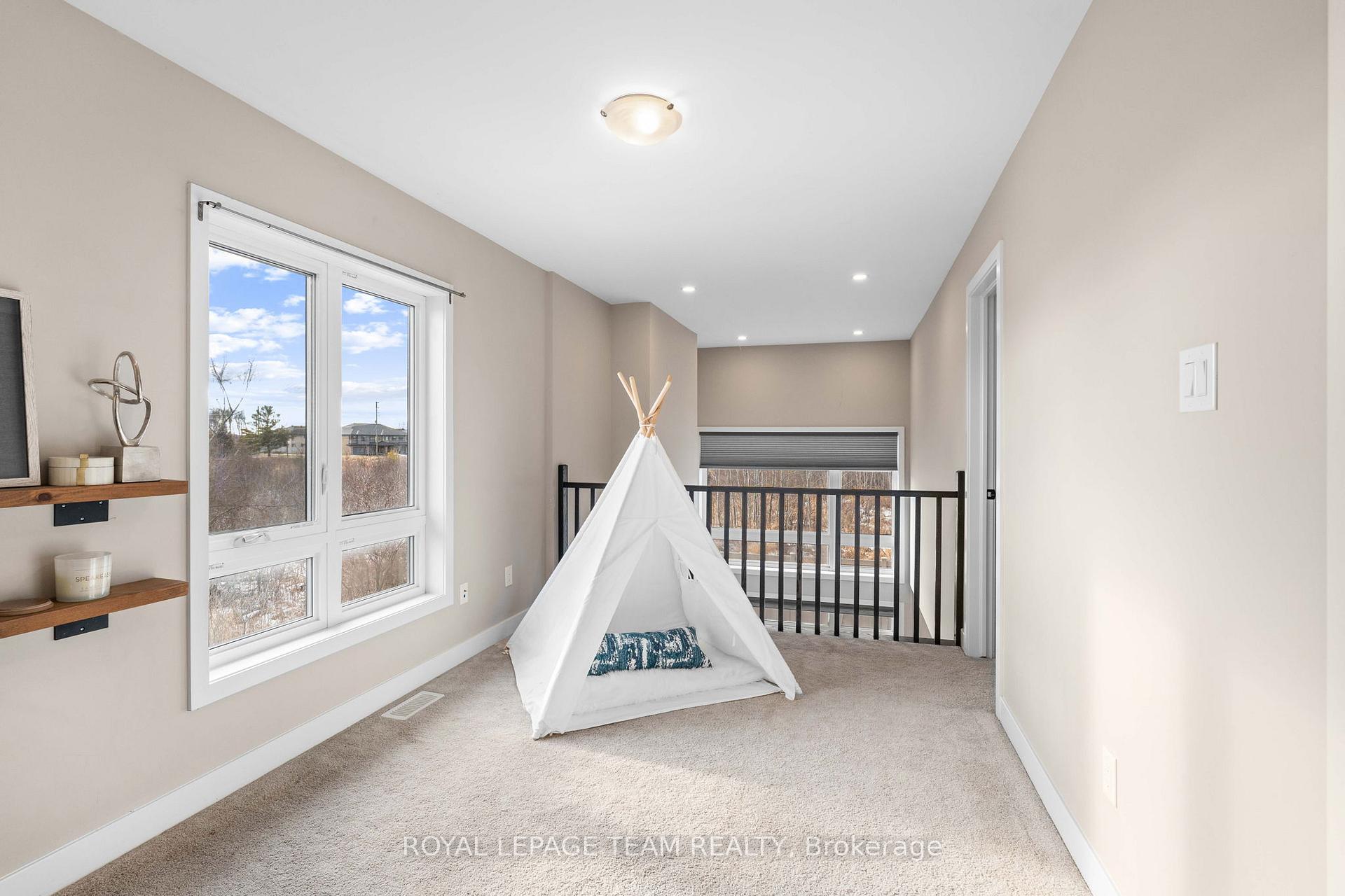 Photo 28 of 210 Taurus Place, Ottawa, Riverside South/Gloucester Glen — HOMEH