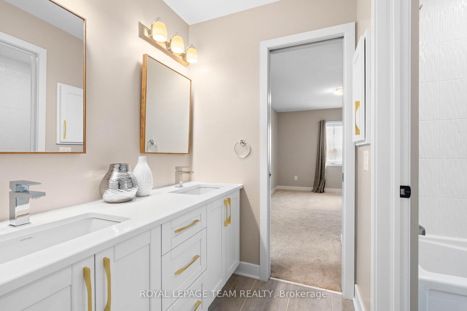 Photo 30 of 210 Taurus Place, Ottawa, Riverside South/Gloucester Glen — HOMEH