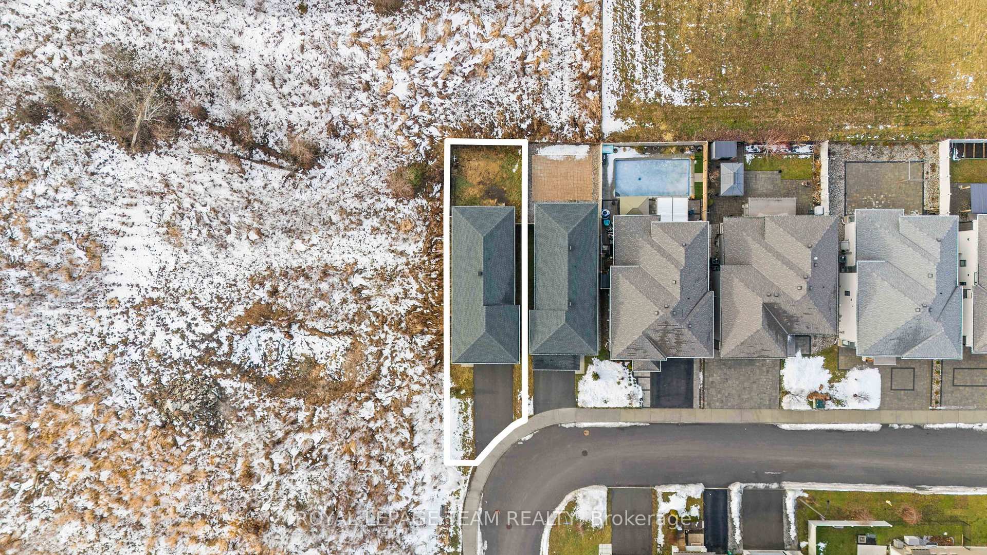 Photo 35 of 210 Taurus Place, Ottawa, Riverside South/Gloucester Glen — HOMEH