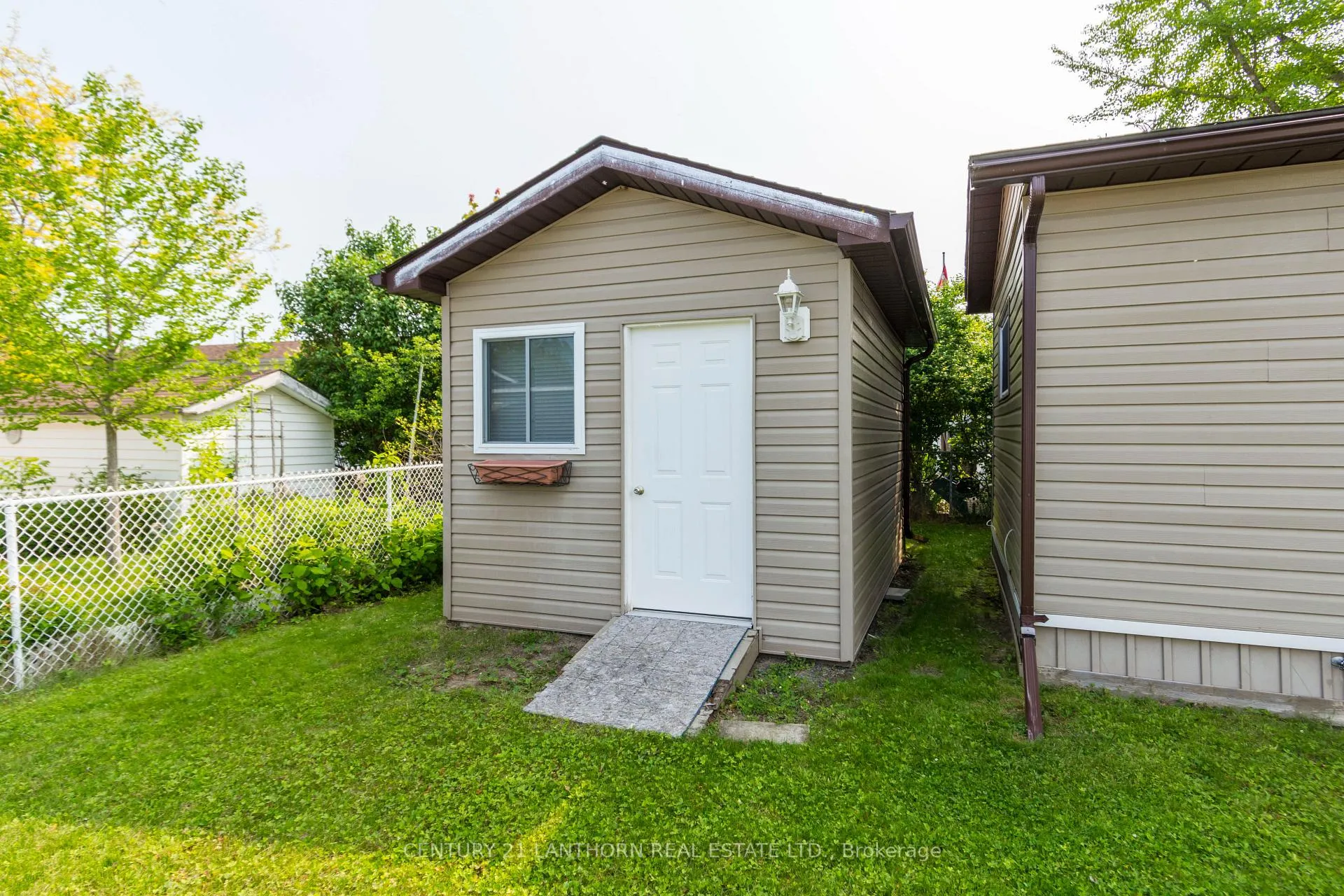 Photo 18 of 10 Partridge Lane, Quinte West, Sidney Ward — HOMEH
