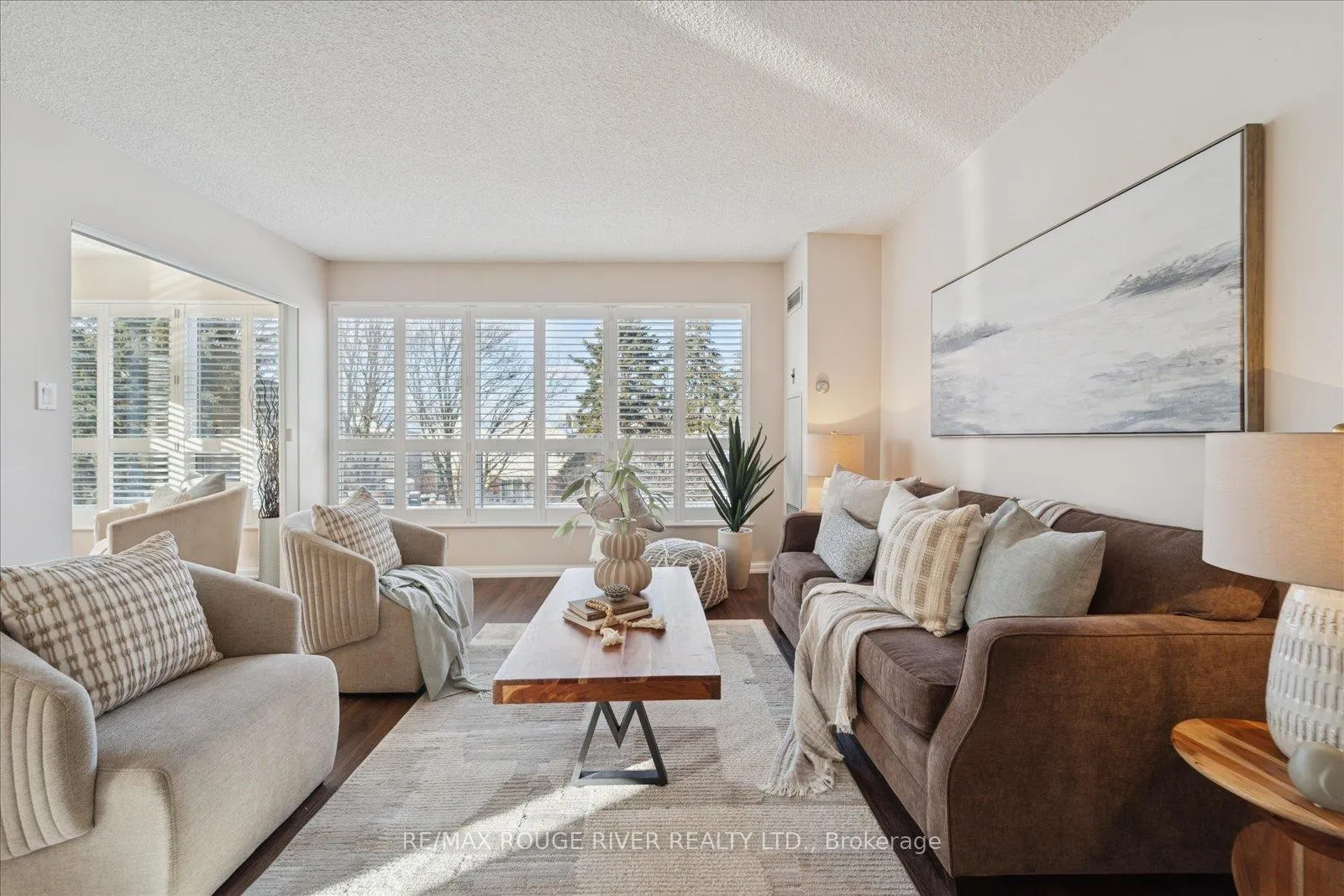 Photo 5 of Unit 312, 712 Rossland Road E, Whitby, Pringle Creek — HOMEH