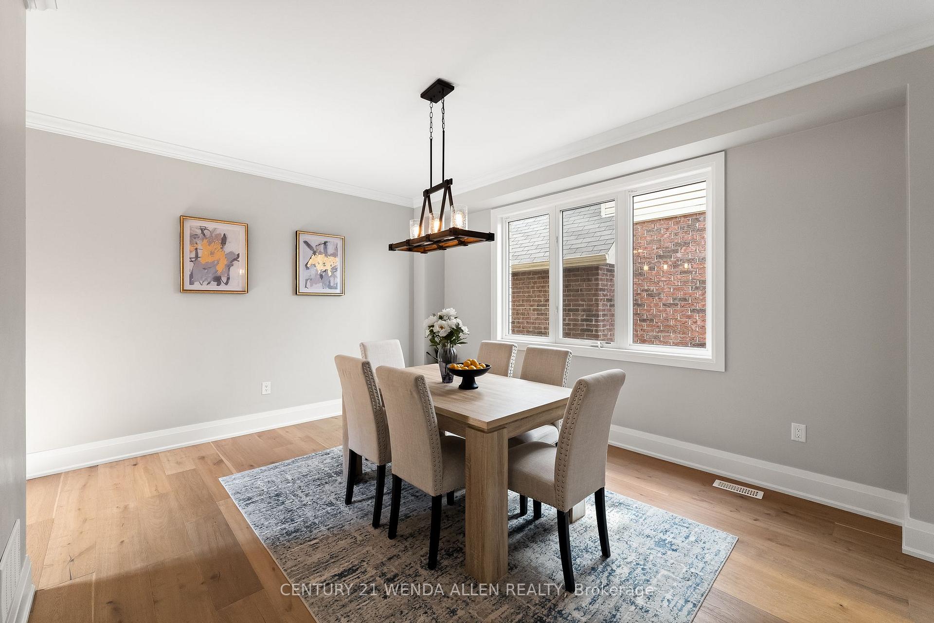 Photo 13 of 27 Page Place, Clarington, Courtice — HOMEH