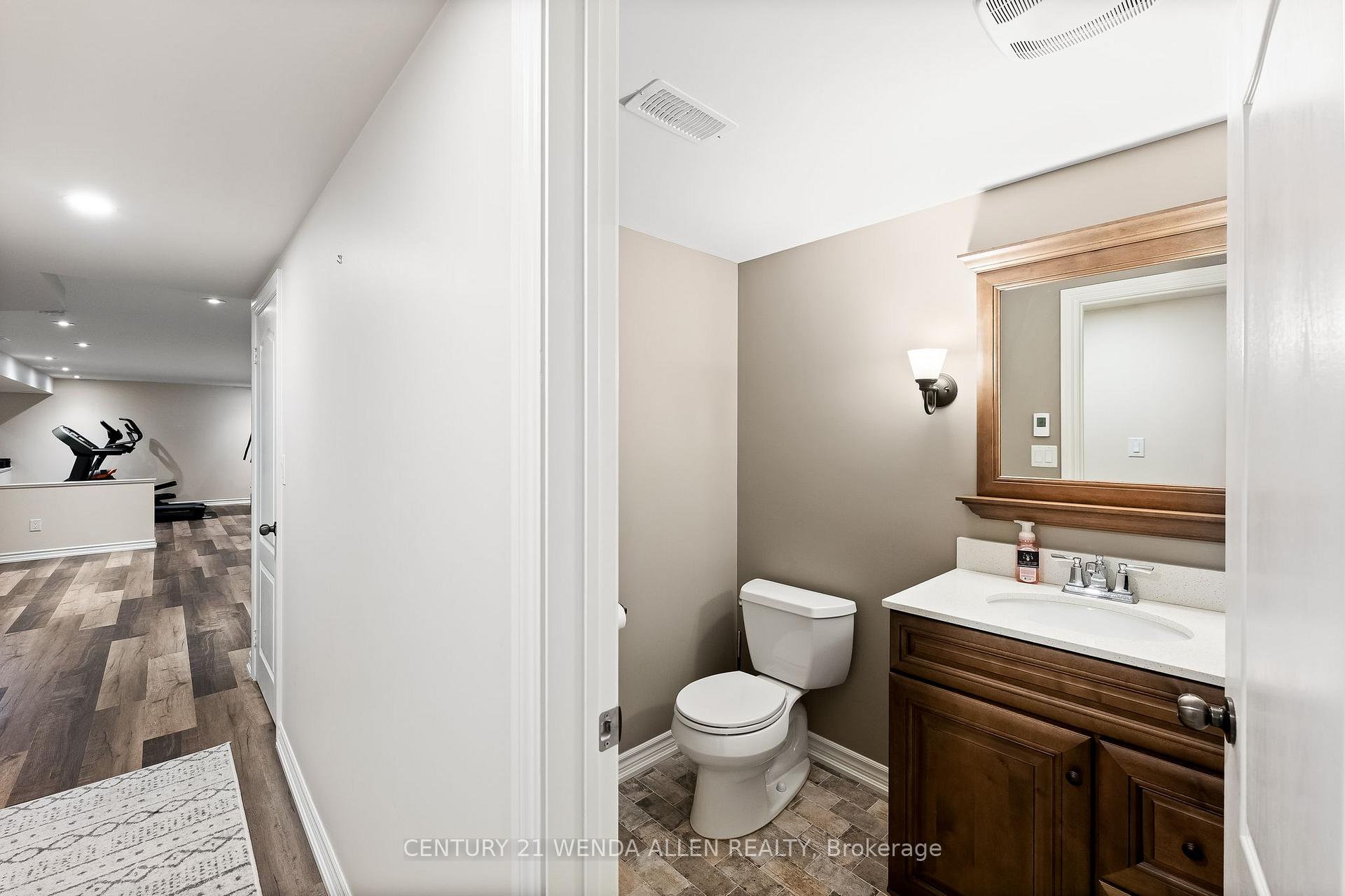 Photo 41 of 27 Page Place, Clarington, Courtice — HOMEH