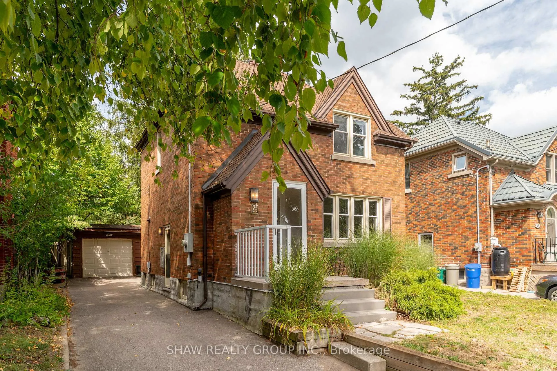 Photo 3 of 74 Dane Street, Kitchener — HOMEH