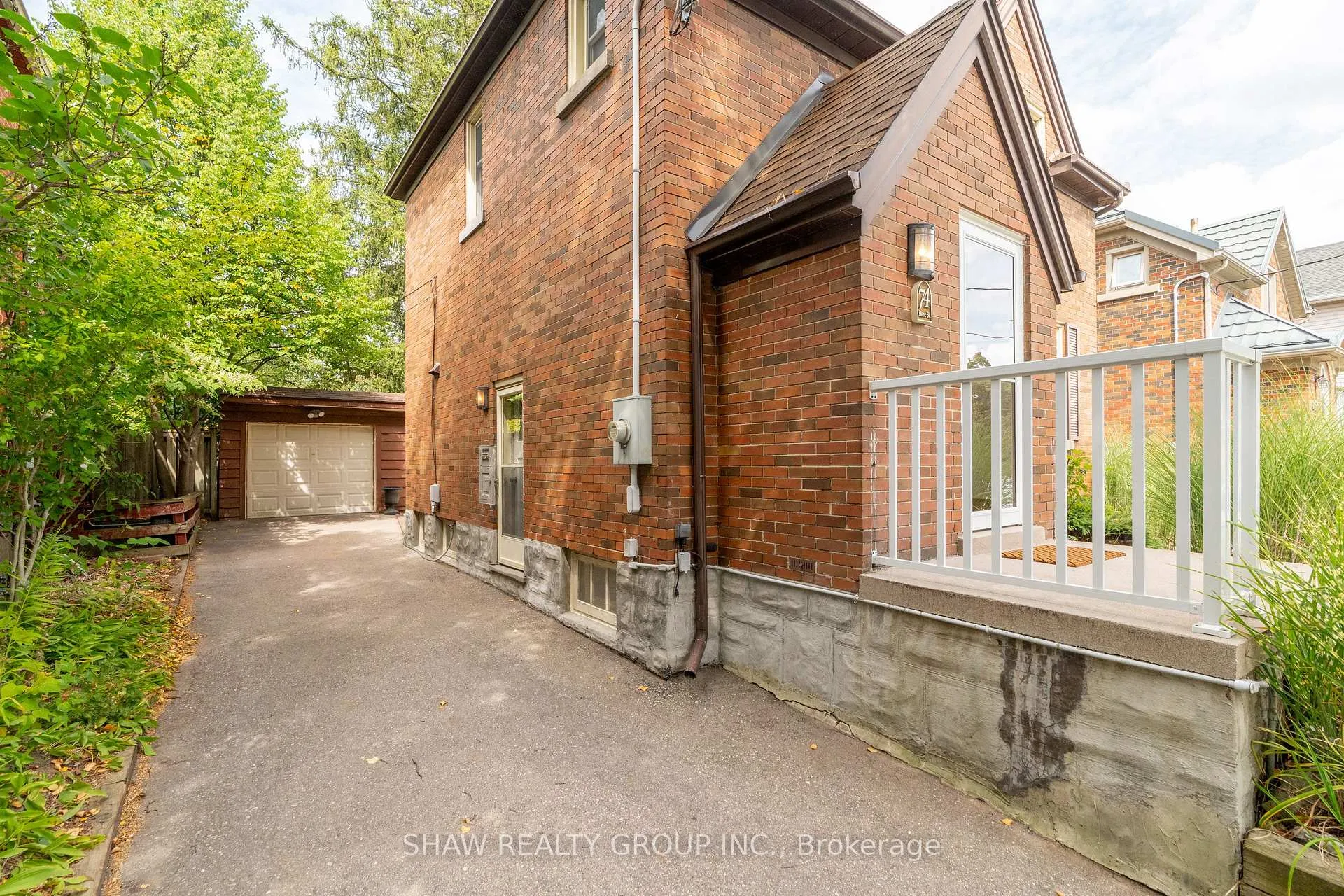 Photo 30 of 74 Dane Street, Kitchener — HOMEH