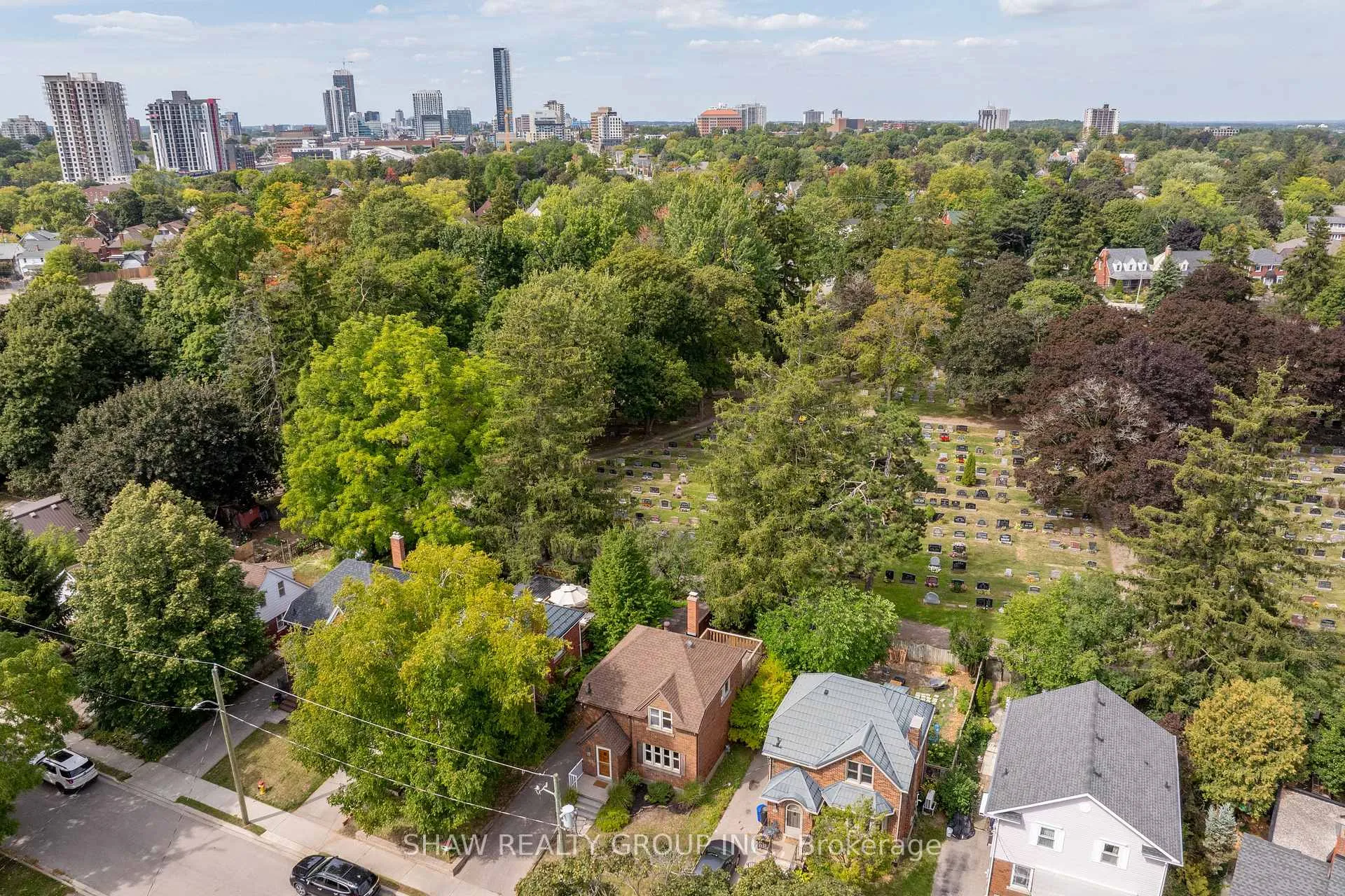 Photo 40 of 74 Dane Street, Kitchener — HOMEH