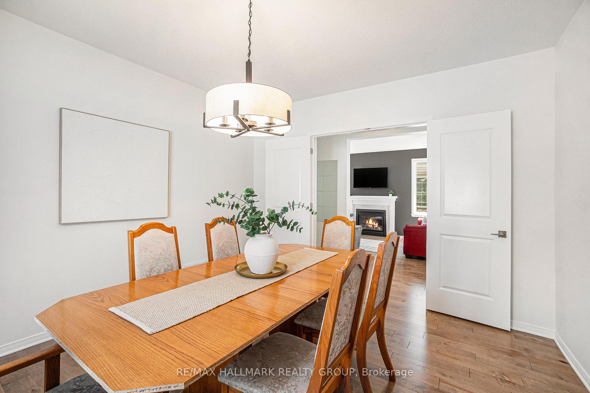 Photo 11 of 144 Culloden Crescent, Ottawa, Barrhaven - Stonebridge — HOMEH