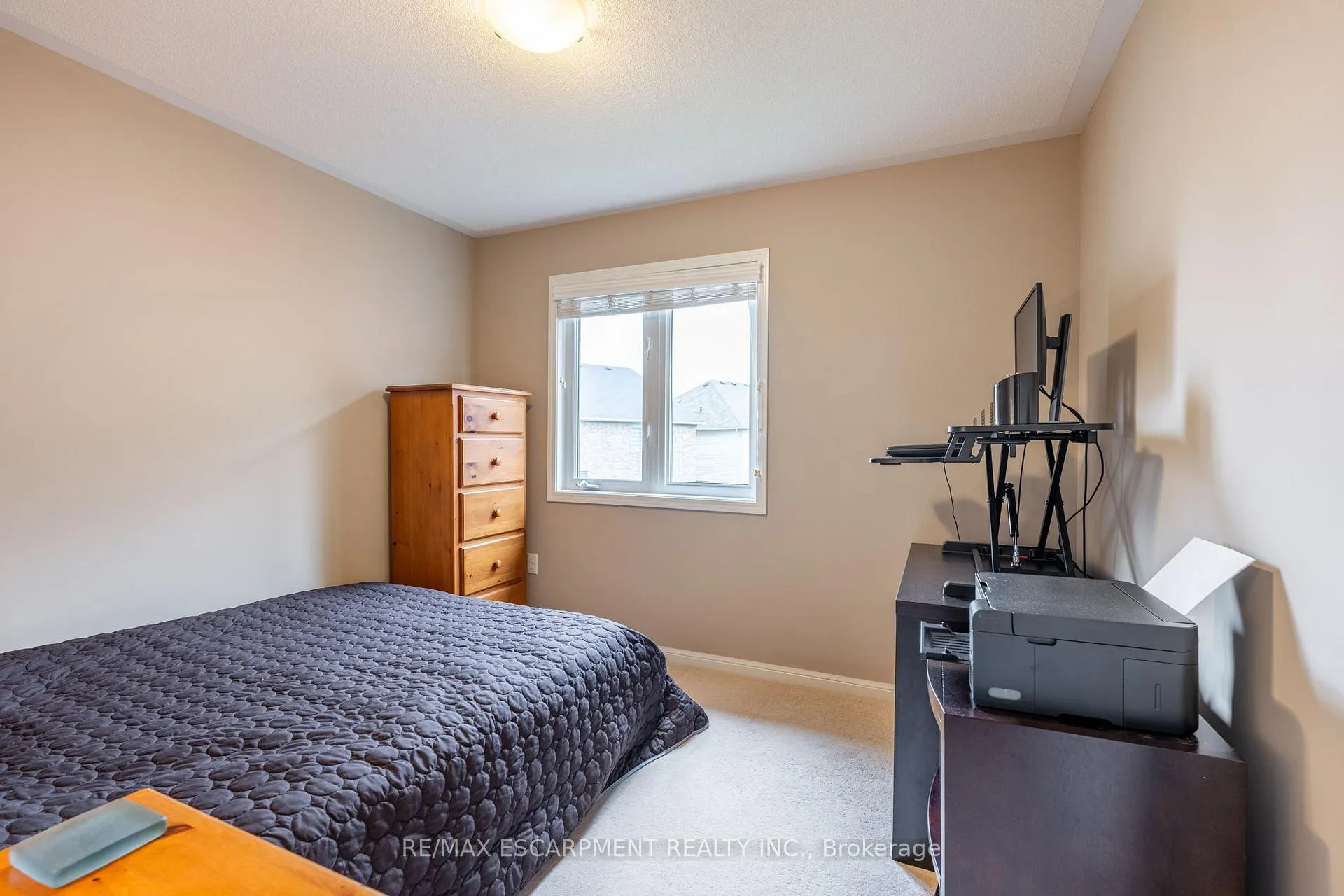 Photo 21 of 199 Emick Drive, Hamilton, Ancaster — HOMEH
