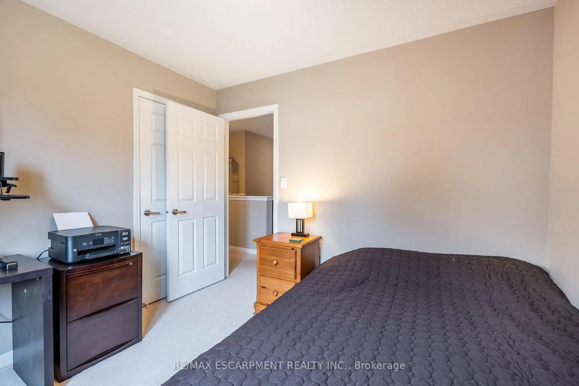 Photo 22 of 199 Emick Drive, Hamilton, Ancaster — HOMEH