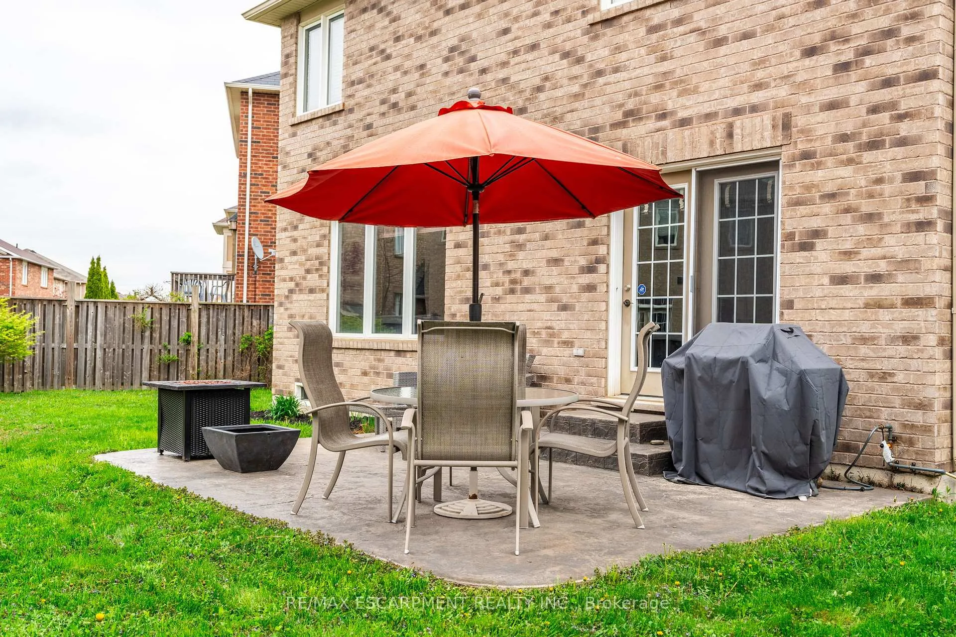 Photo 41 of 199 Emick Drive, Hamilton, Ancaster — HOMEH