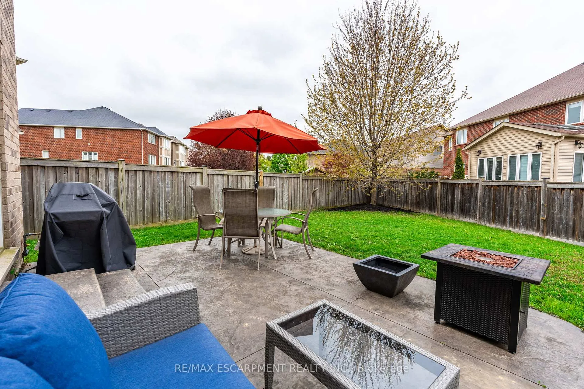 Photo 42 of 199 Emick Drive, Hamilton, Ancaster — HOMEH