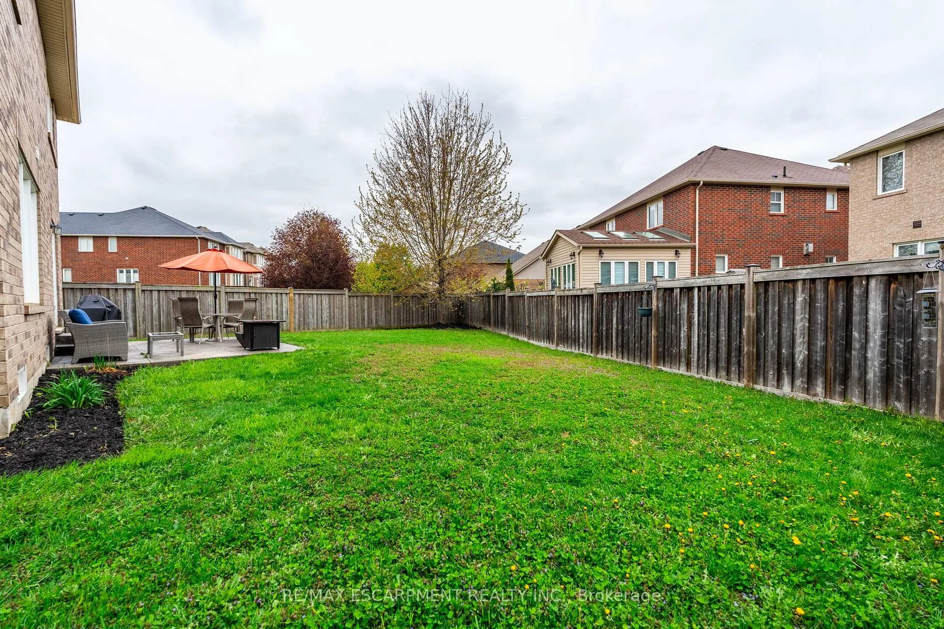 Photo 46 of 199 Emick Drive, Hamilton, Ancaster — HOMEH