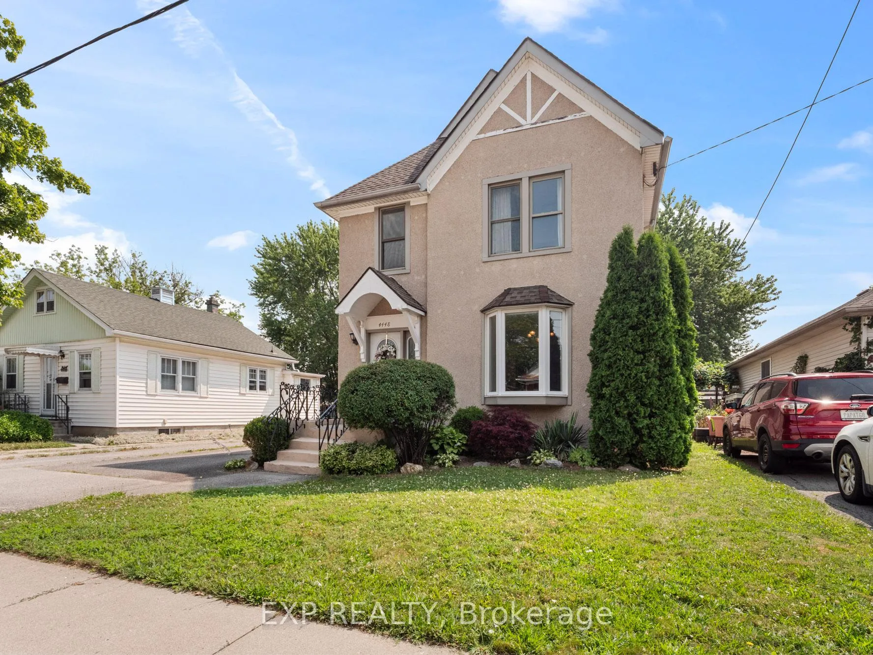 Photo 2 of 4448 Fifth Avenue, Niagara Falls, Downtown — HOMEH
