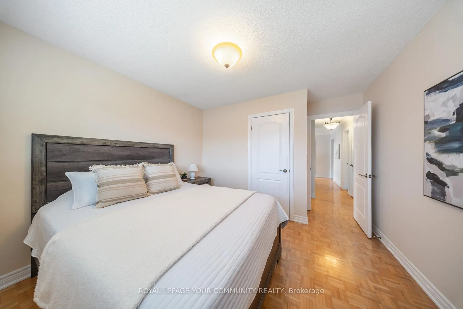 Photo 28 of 72 Ashburn Crescent, Vaughan, East Woodbridge — HOMEH