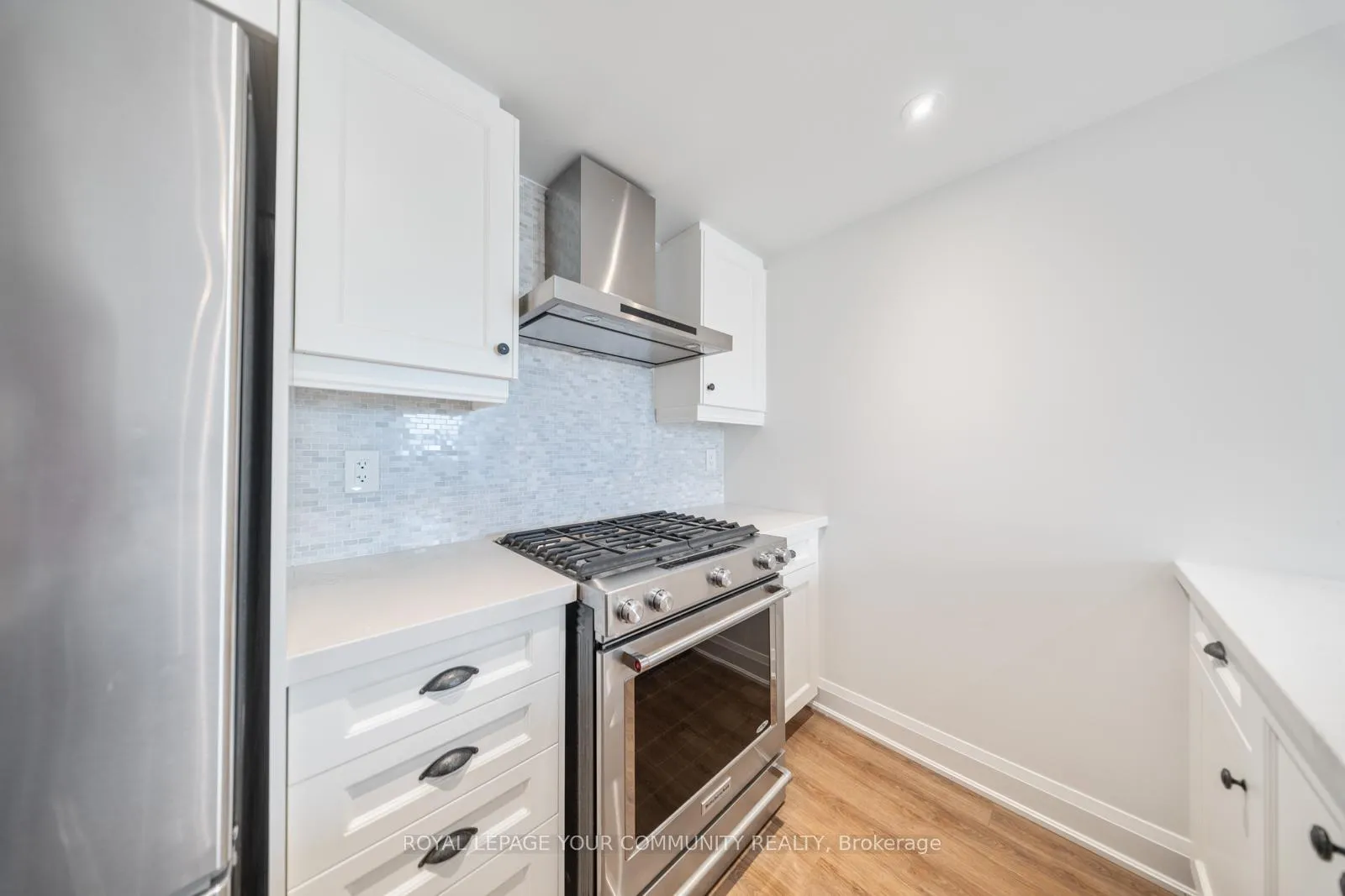Photo 43 of 72 Ashburn Crescent, Vaughan, East Woodbridge — HOMEH