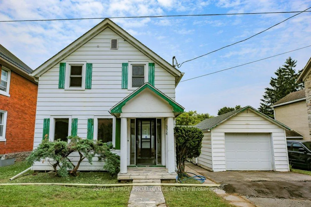 Front of 376 East Street