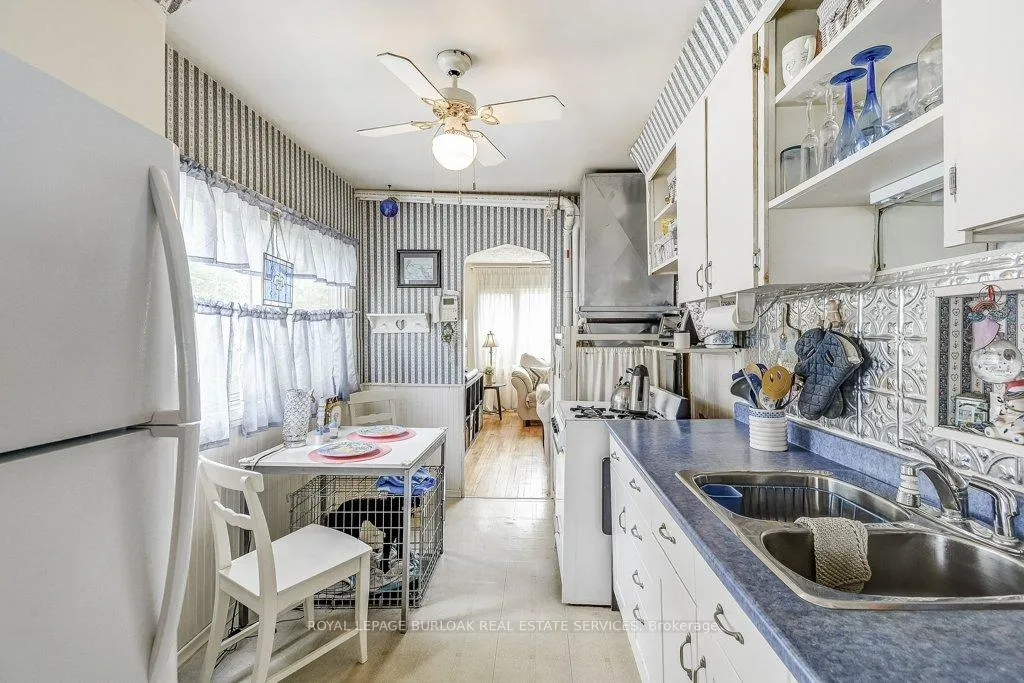 Photo 10 of 84 East 32 Street, Hamilton, Raleigh — HOMEH