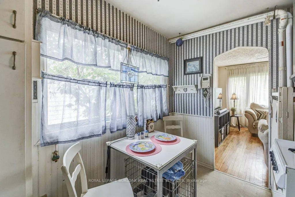 Photo 12 of 84 East 32 Street, Hamilton, Raleigh — HOMEH