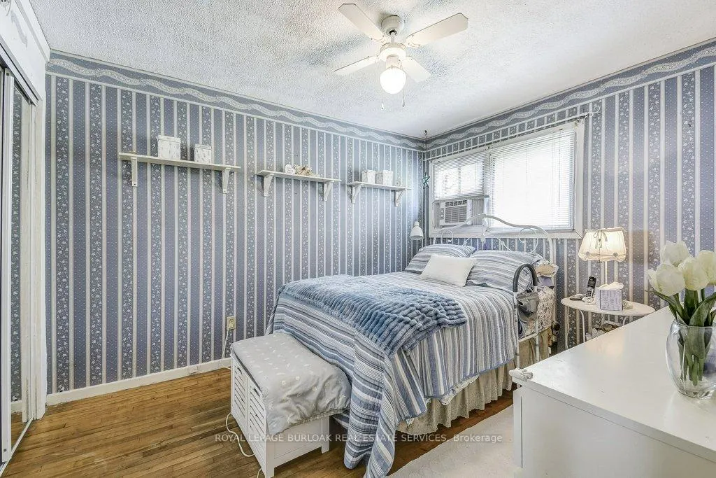 Photo 16 of 84 East 32 Street, Hamilton, Raleigh — HOMEH