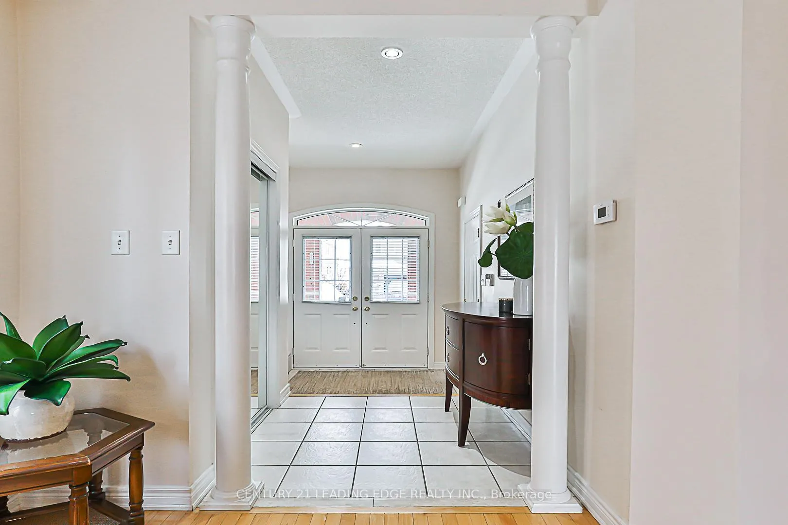 Photo 3 of 201 Terra Road, Vaughan, East Woodbridge — HOMEH