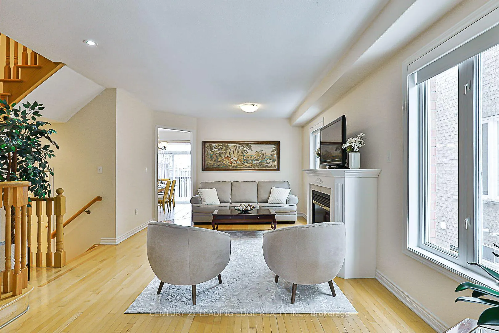 Photo 8 of 201 Terra Road, Vaughan, East Woodbridge — HOMEH