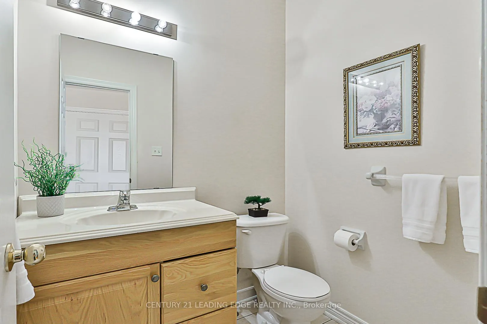 Photo 17 of 201 Terra Road, Vaughan, East Woodbridge — HOMEH