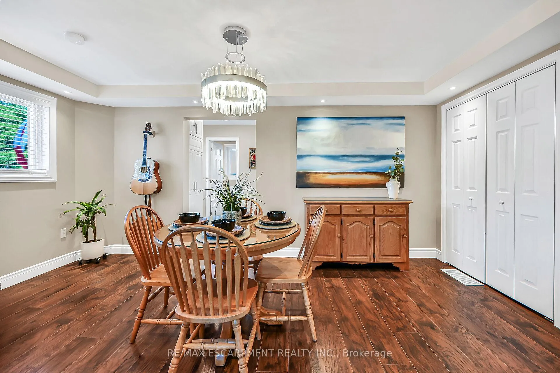 Photo 11 of 533 Cochrane Road, Hamilton, Rosedale — HOMEH
