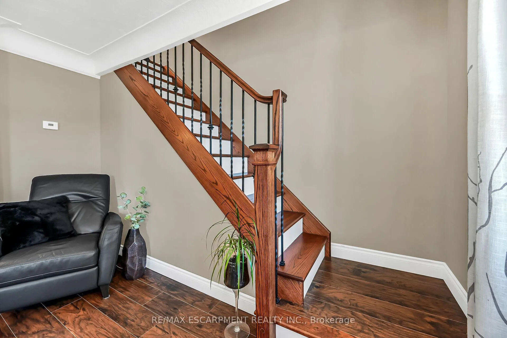 Photo 24 of 533 Cochrane Road, Hamilton, Rosedale — HOMEH