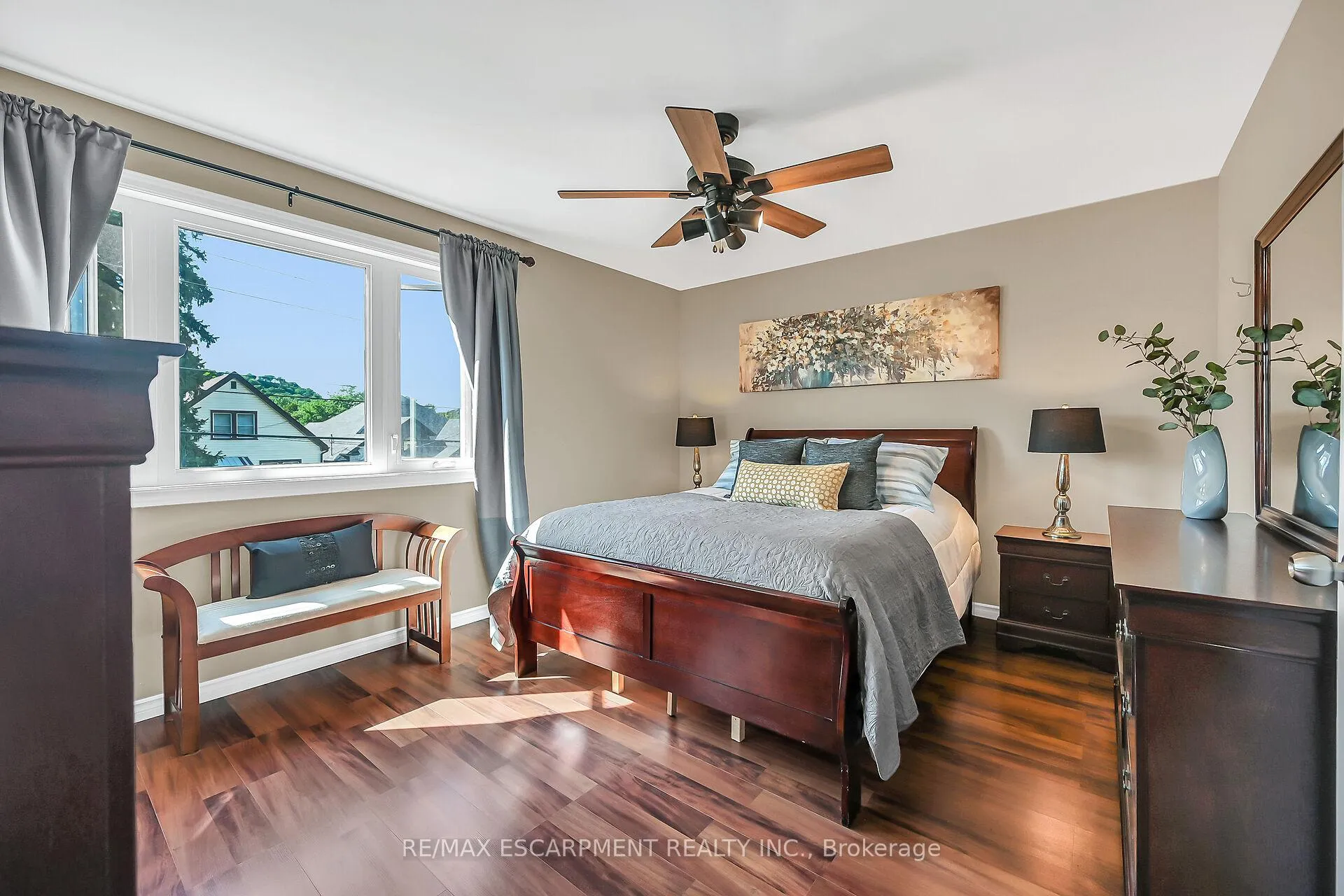 Photo 25 of 533 Cochrane Road, Hamilton, Rosedale — HOMEH