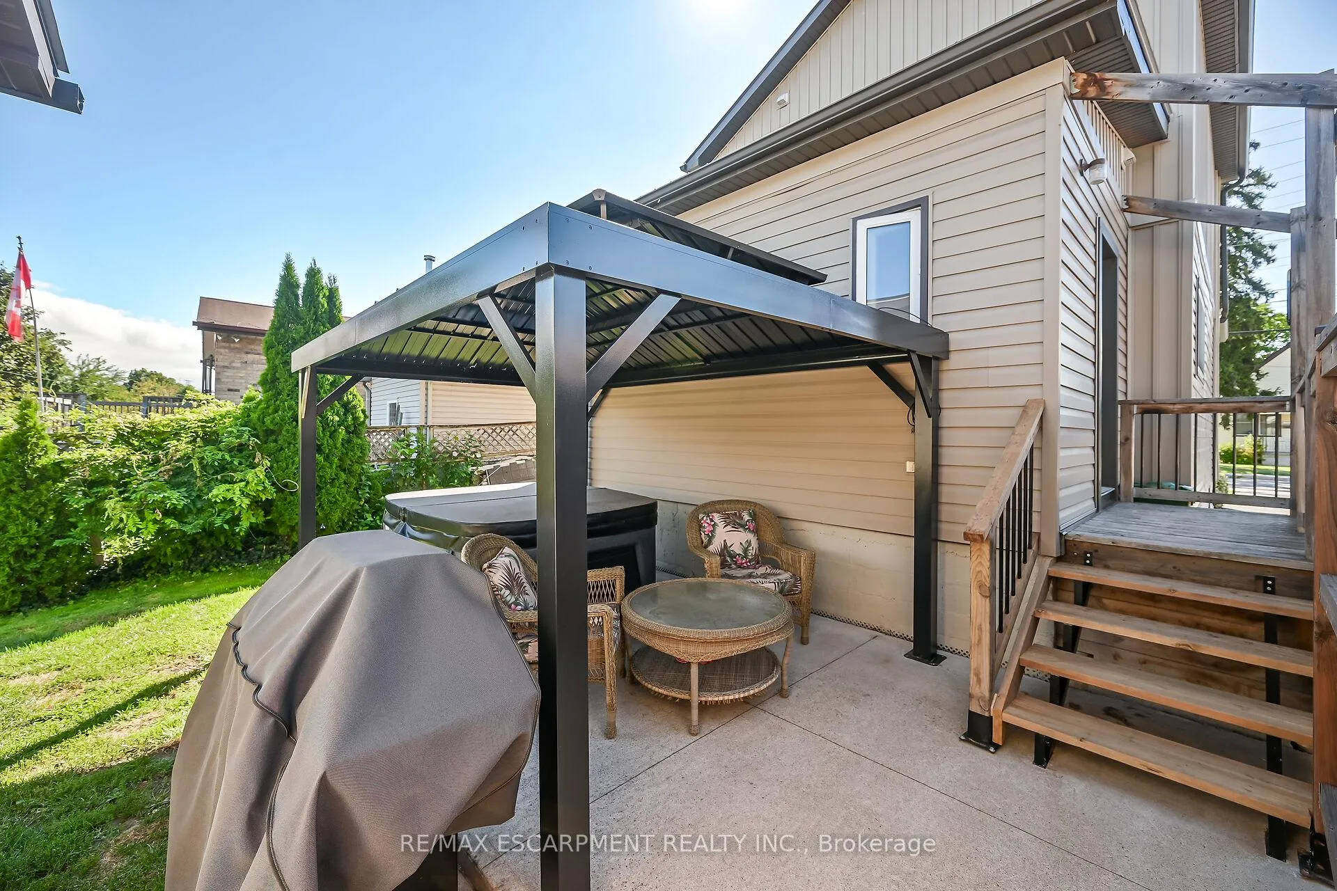 Photo 35 of 533 Cochrane Road, Hamilton, Rosedale — HOMEH