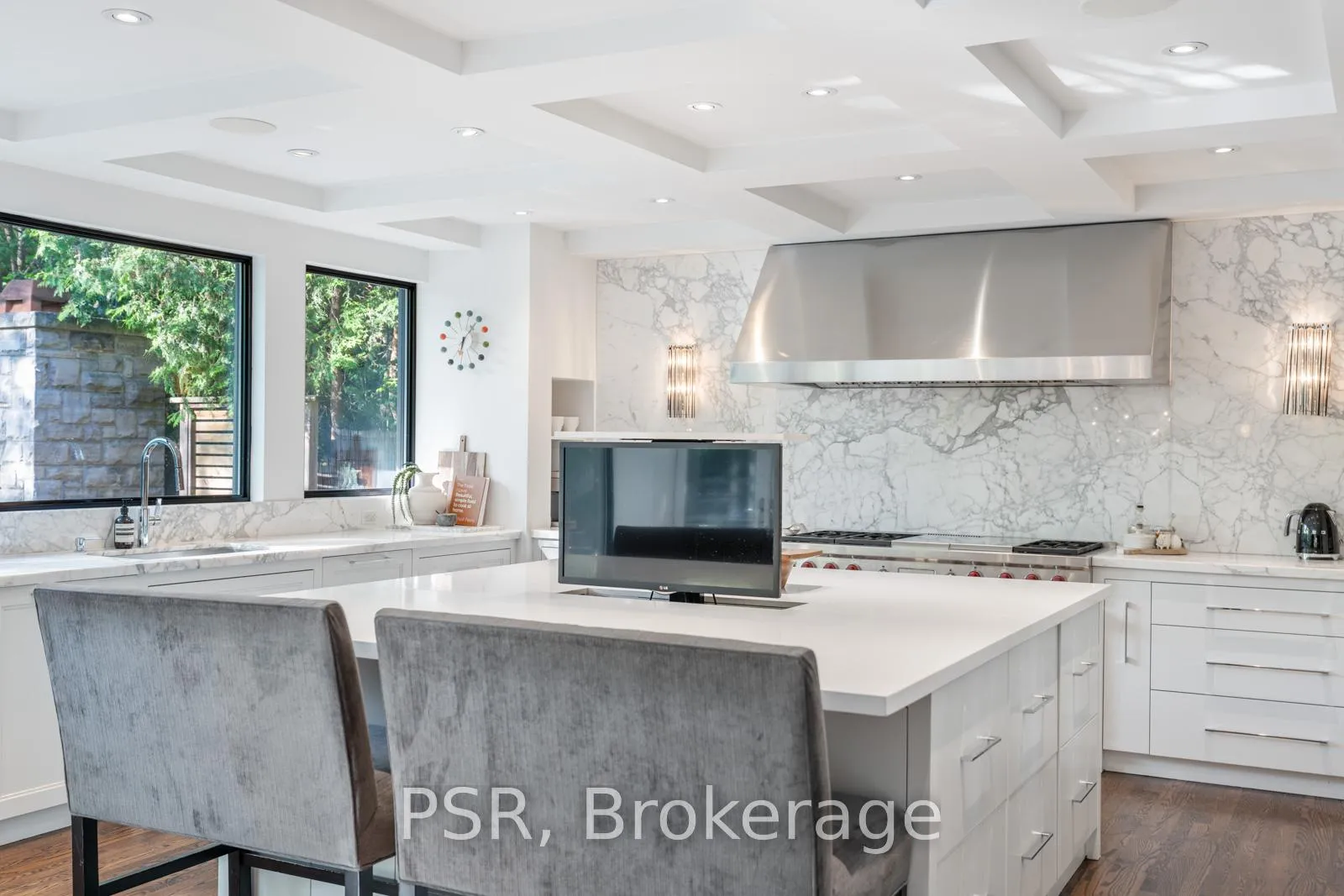 Photo 12 of 38 Strathearn Road, Toronto, Humewood-Cedarvale — HOMEH