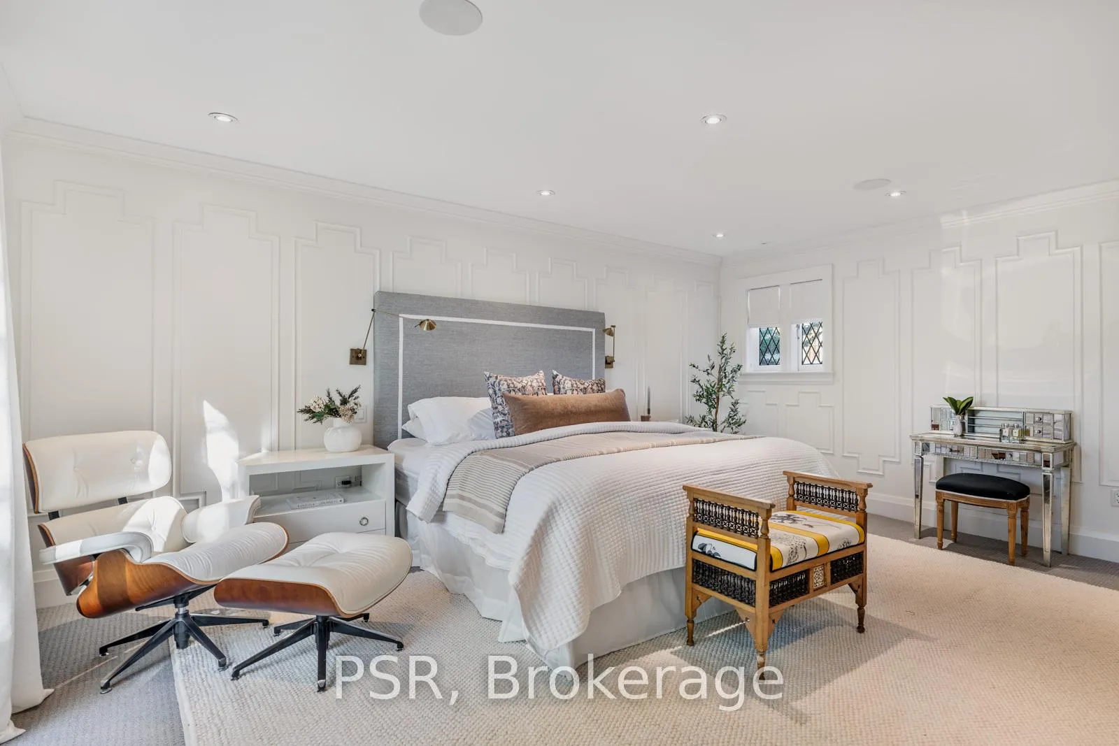 Photo 27 of 38 Strathearn Road, Toronto, Humewood-Cedarvale — HOMEH