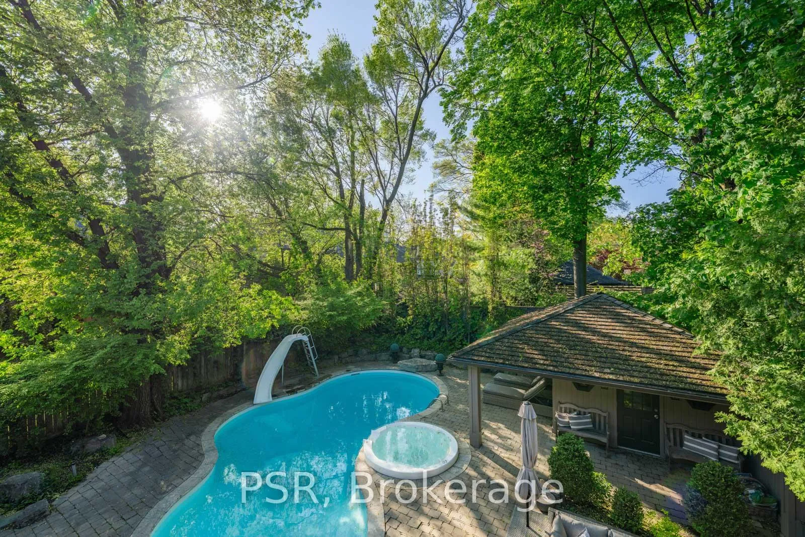 Photo 29 of 38 Strathearn Road, Toronto, Humewood-Cedarvale — HOMEH