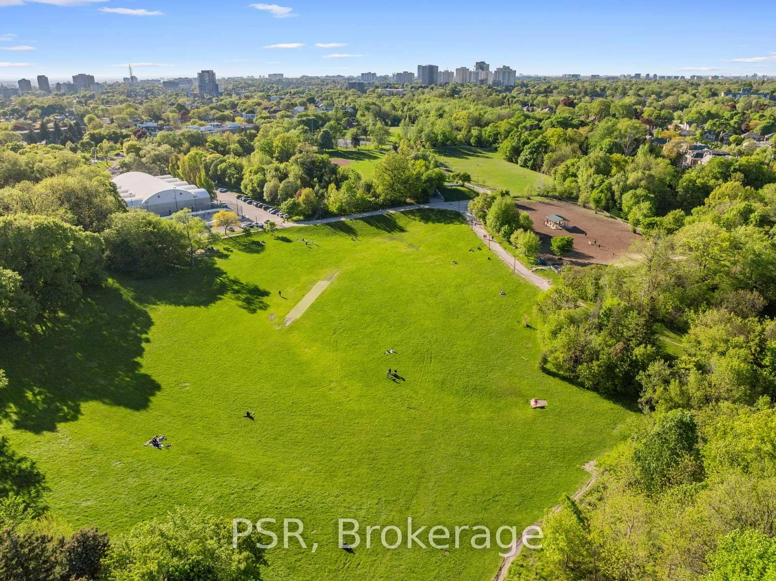 Photo 46 of 38 Strathearn Road, Toronto, Humewood-Cedarvale — HOMEH