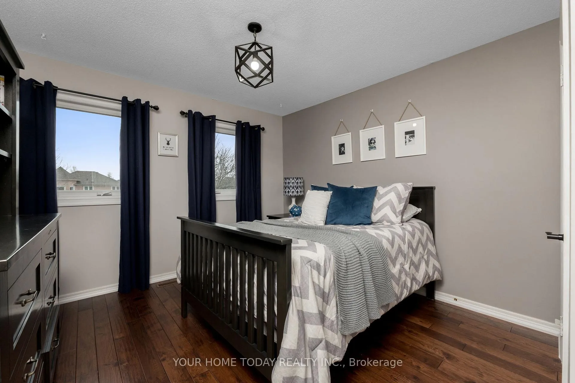 Photo 21 of 54 Gardenia Way, Caledon, Rural Caledon — HOMEH