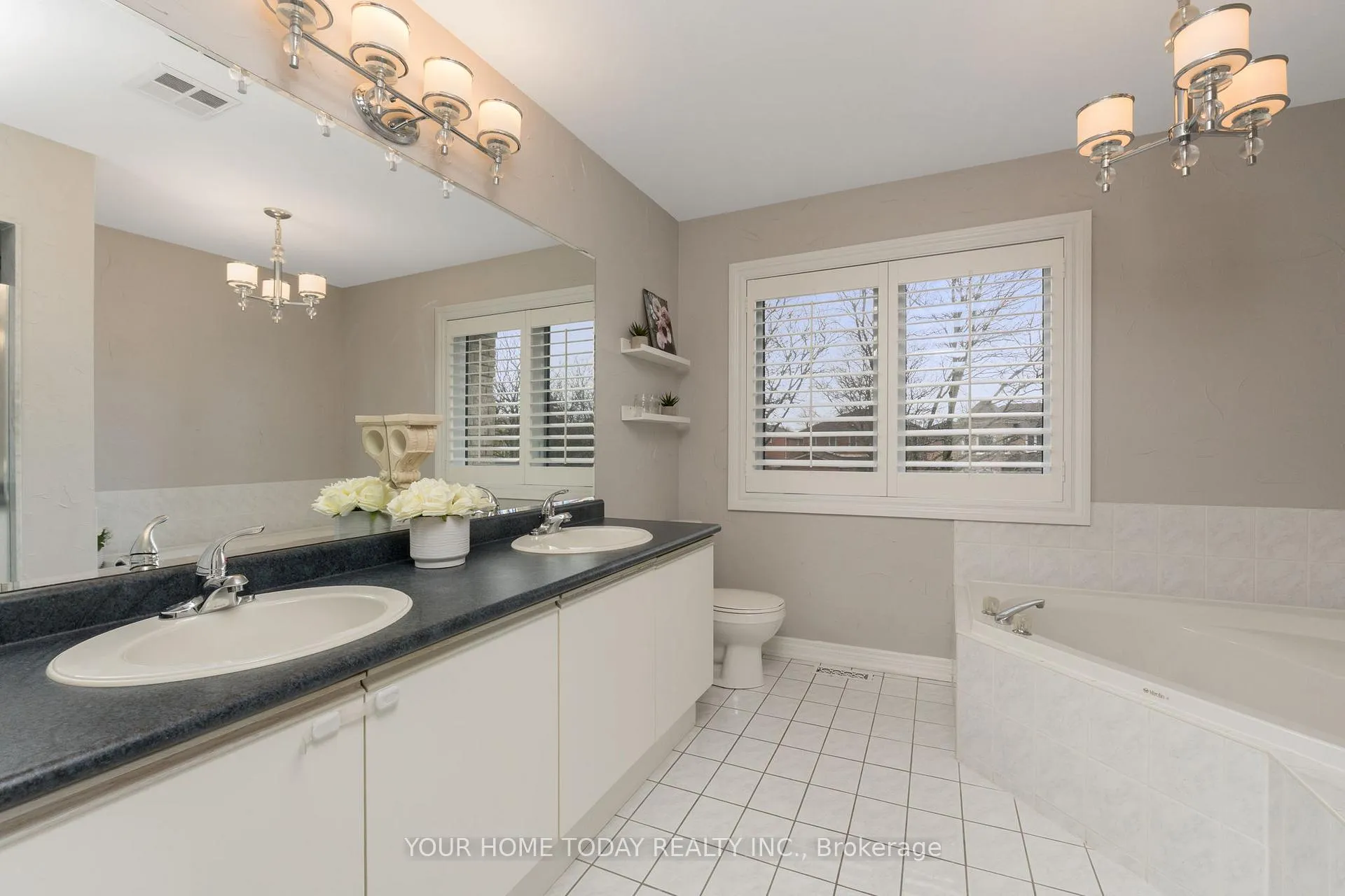 Photo 30 of 54 Gardenia Way, Caledon, Rural Caledon — HOMEH