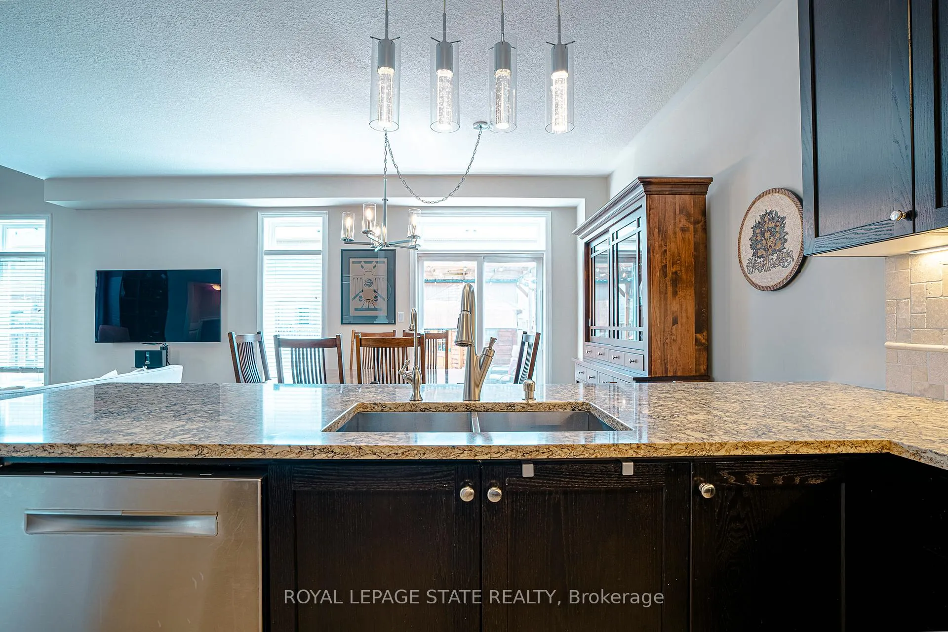 Photo 14 of 12 Charleswood Crescent, Hamilton, Stoney Creek — HOMEH