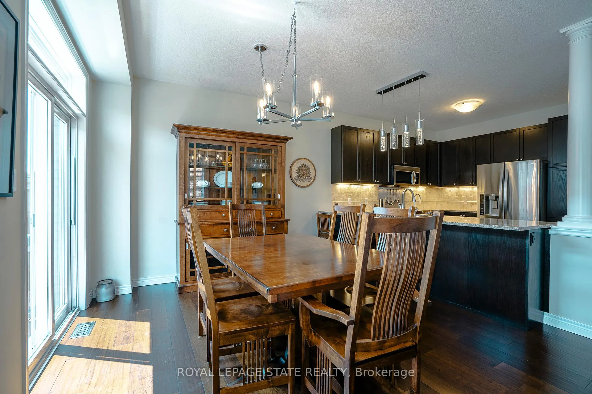 Photo 17 of 12 Charleswood Crescent, Hamilton, Stoney Creek — HOMEH