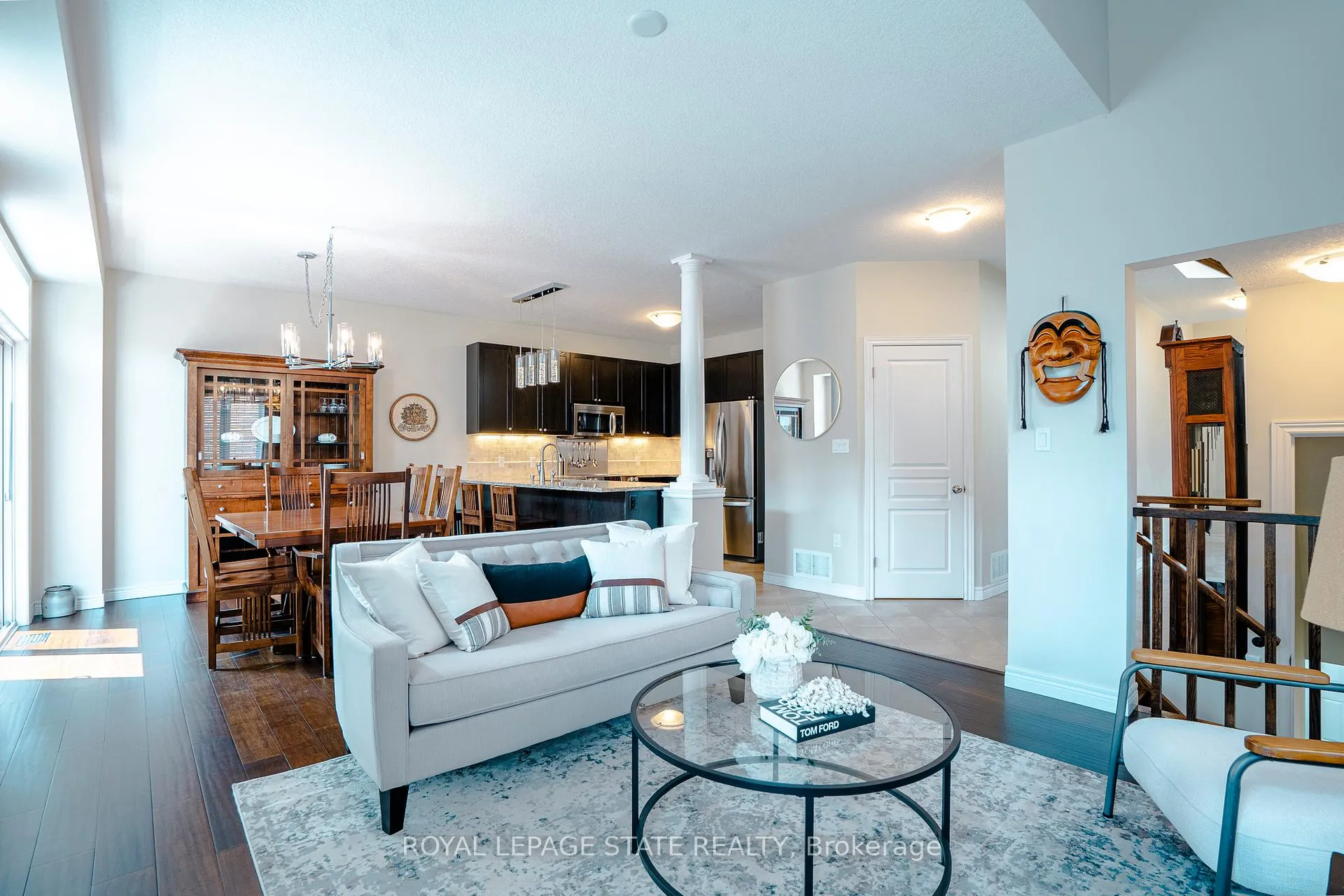 Photo 20 of 12 Charleswood Crescent, Hamilton, Stoney Creek — HOMEH
