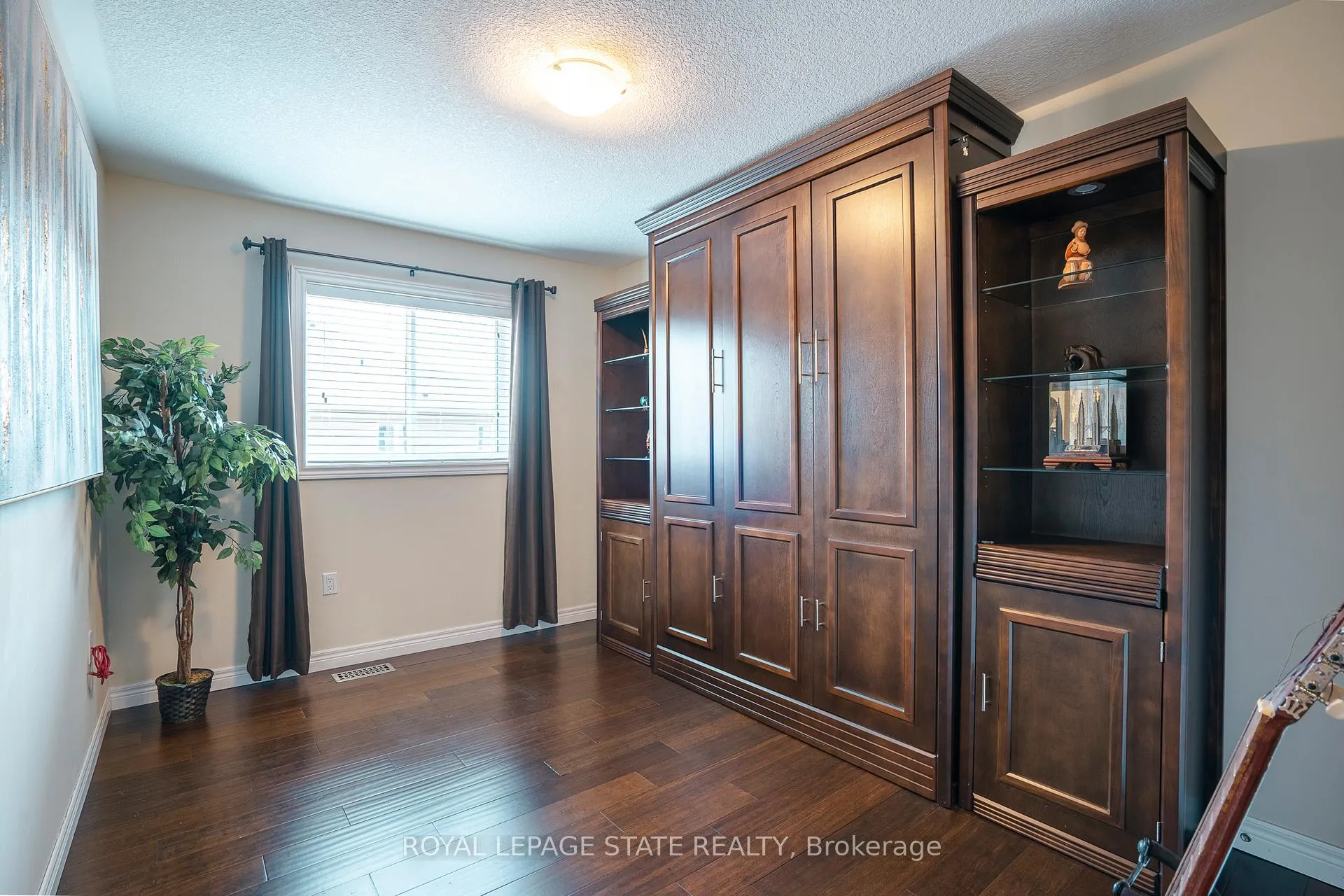 Photo 30 of 12 Charleswood Crescent, Hamilton, Stoney Creek — HOMEH