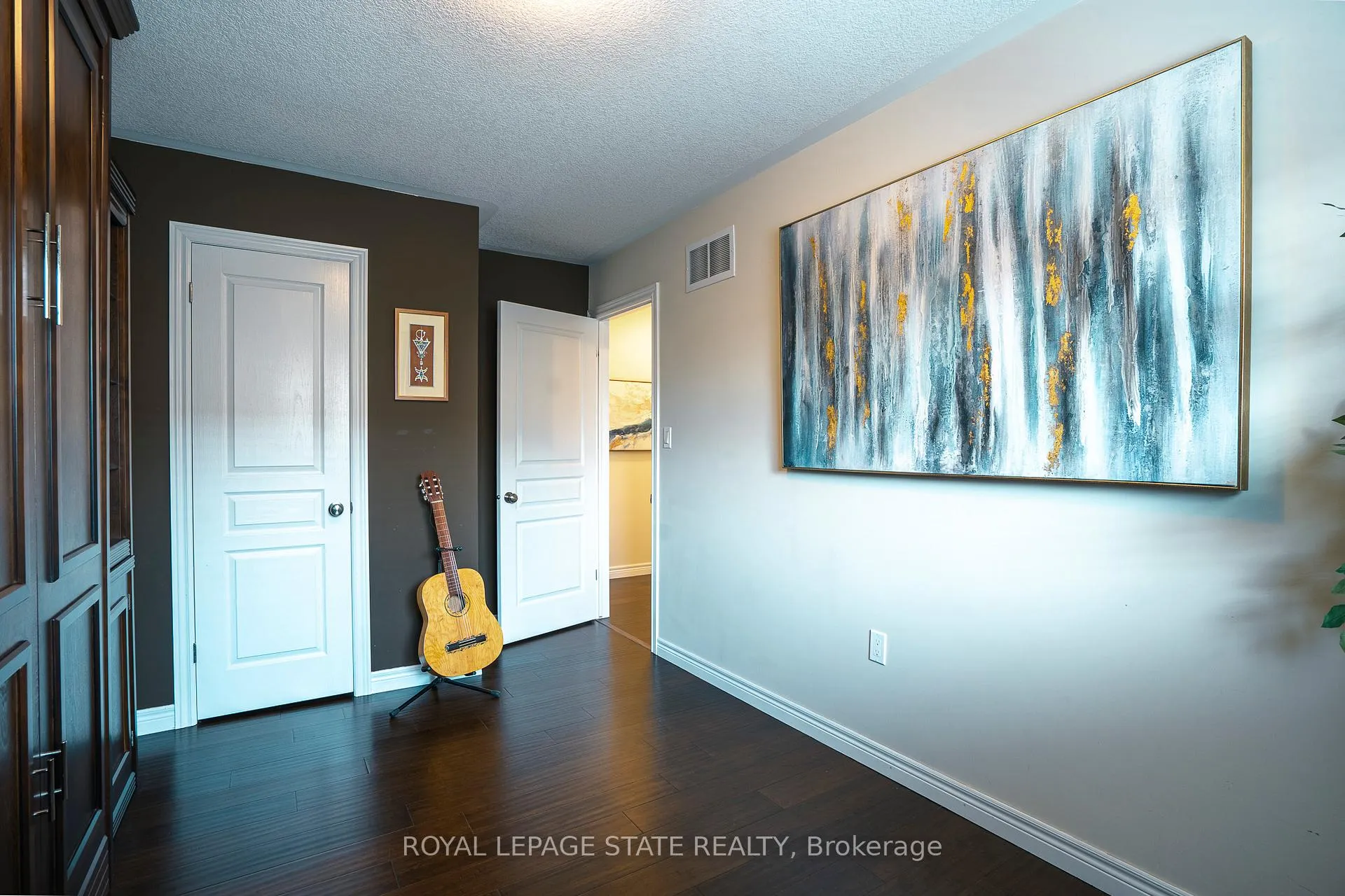 Photo 31 of 12 Charleswood Crescent, Hamilton, Stoney Creek — HOMEH