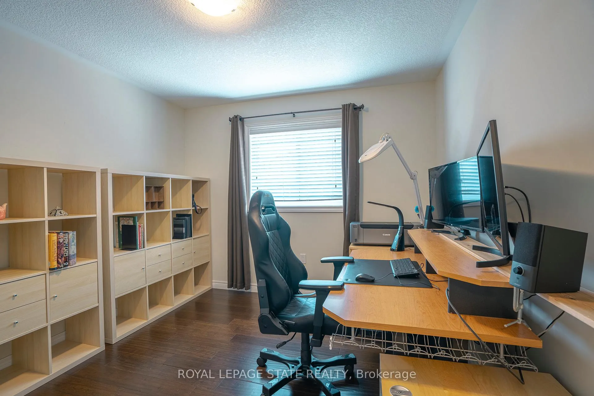 Photo 32 of 12 Charleswood Crescent, Hamilton, Stoney Creek — HOMEH