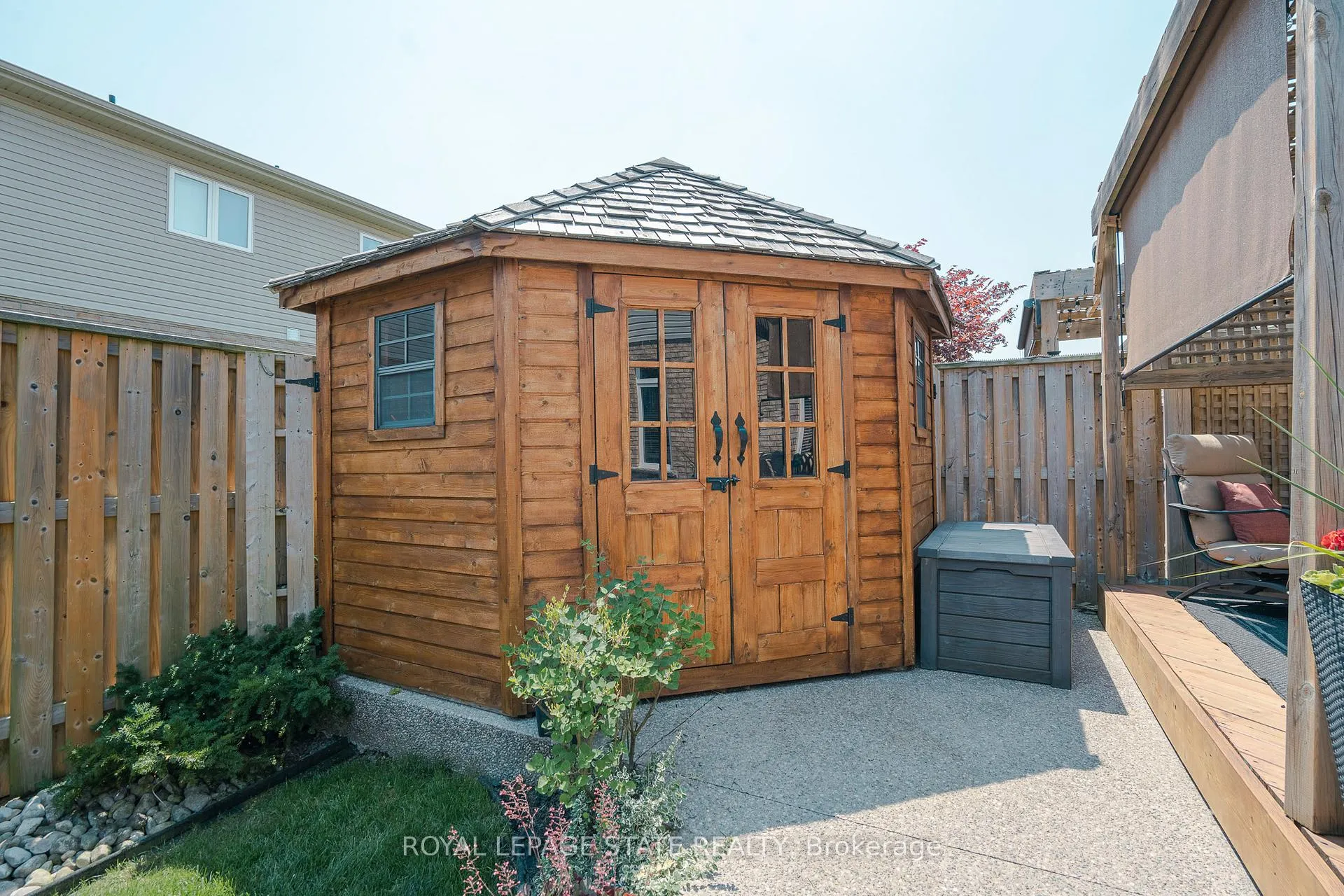Photo 48 of 12 Charleswood Crescent, Hamilton, Stoney Creek — HOMEH