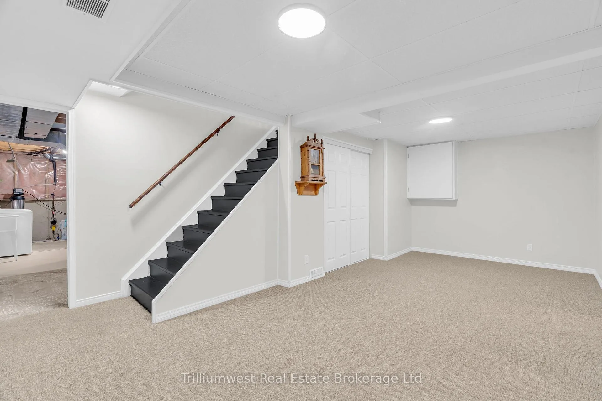 Photo 23 of 24 Sidney Crescent, Guelph, Kortright West — HOMEH