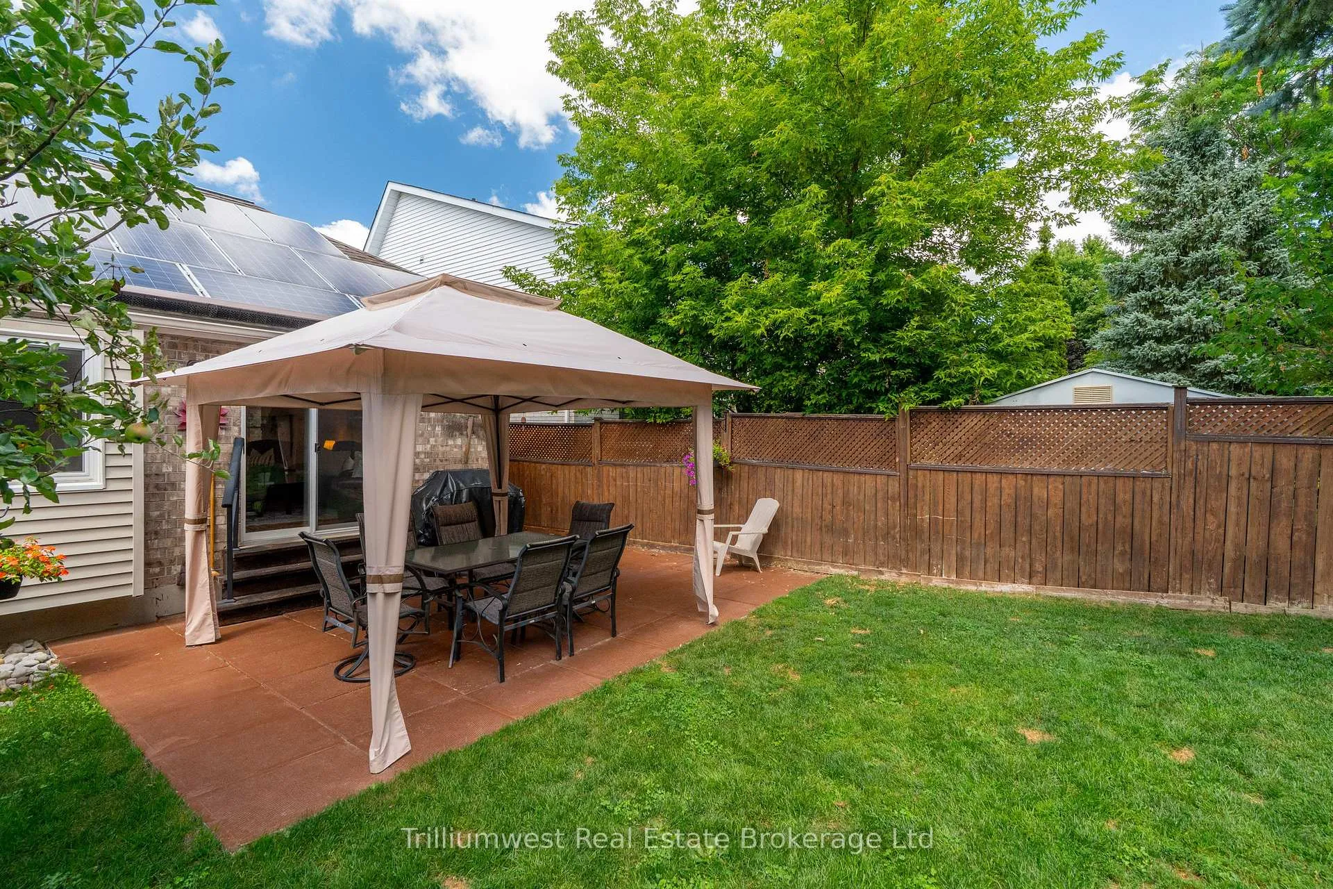 Photo 33 of 24 Sidney Crescent, Guelph, Kortright West — HOMEH