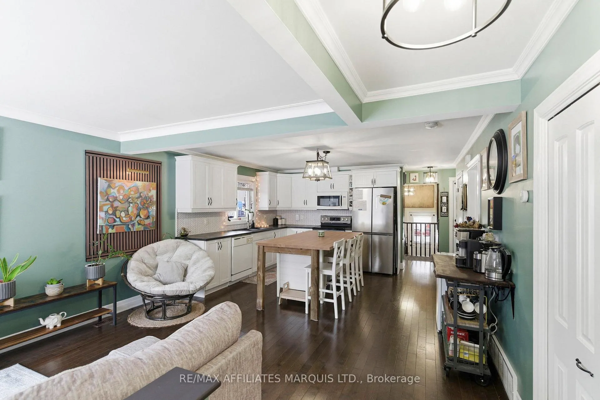 Photo 10 of 1110 Carleton Street, Cornwall — HOMEH