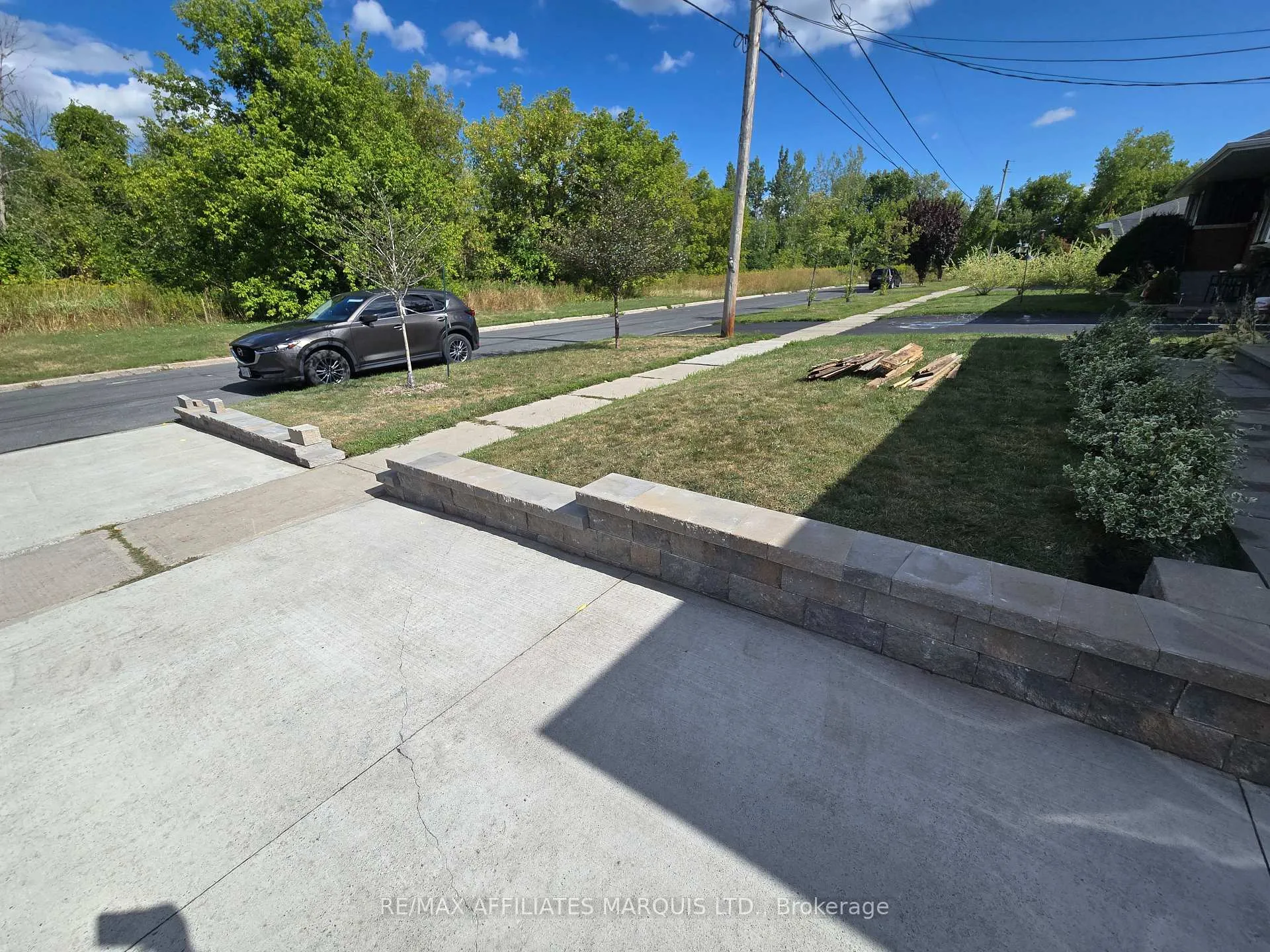 Photo 46 of 1110 Carleton Street, Cornwall — HOMEH